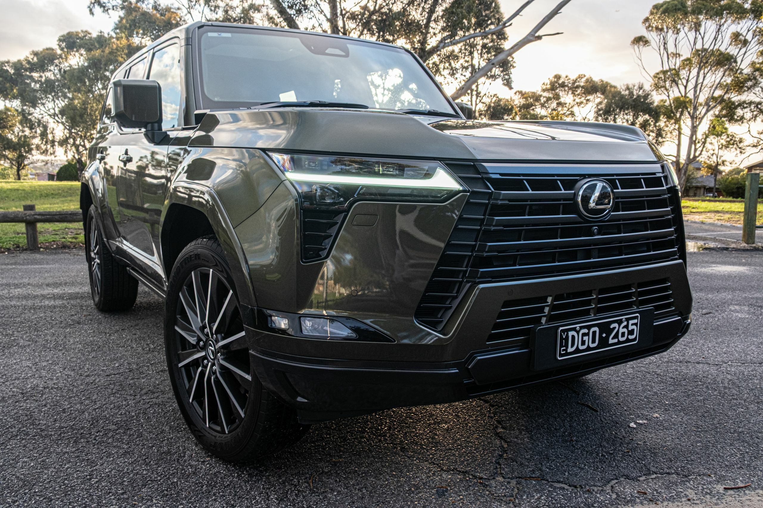 The 2026 Lexus GX 550 Will Give G-Wagon Owners Second Thoughts | Review