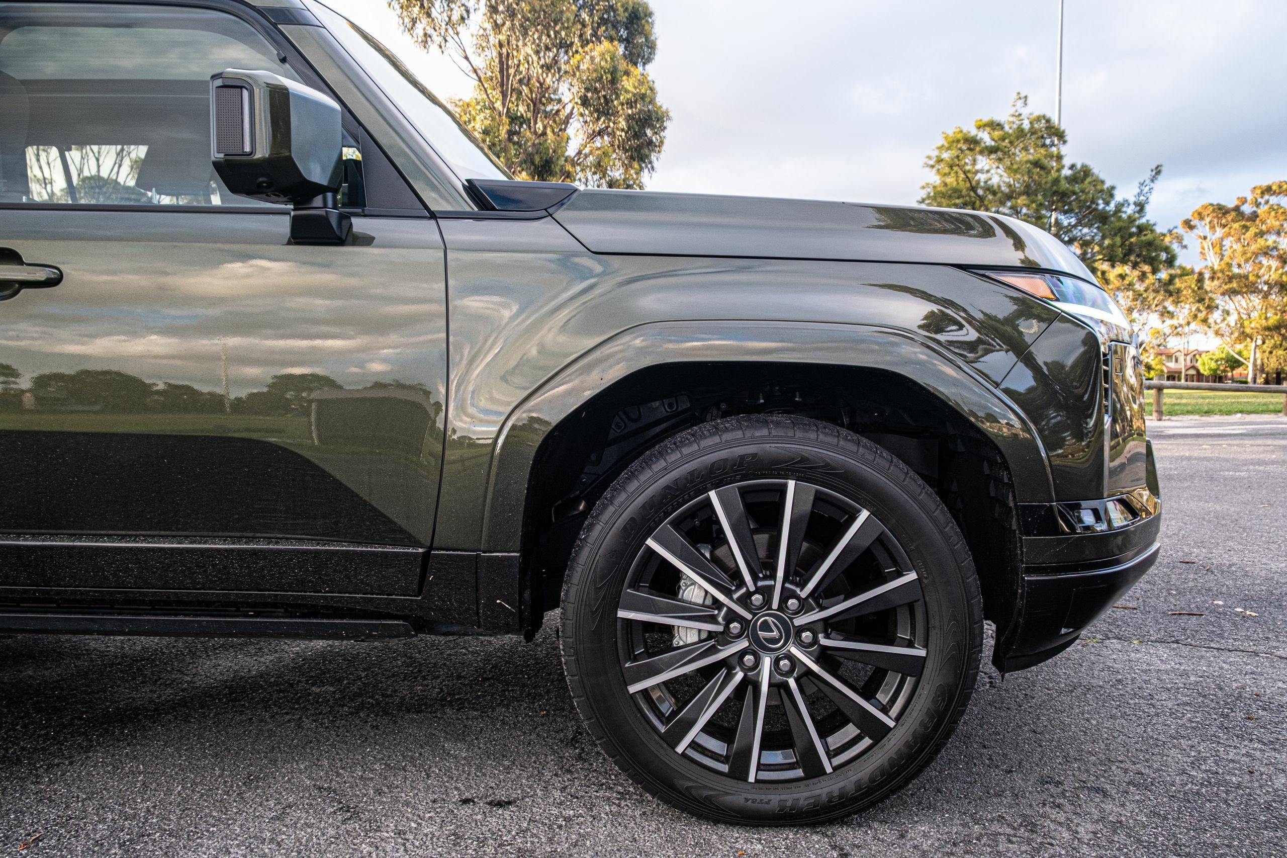 The 2026 Lexus GX 550 Will Give G-Wagon Owners Second Thoughts | Review