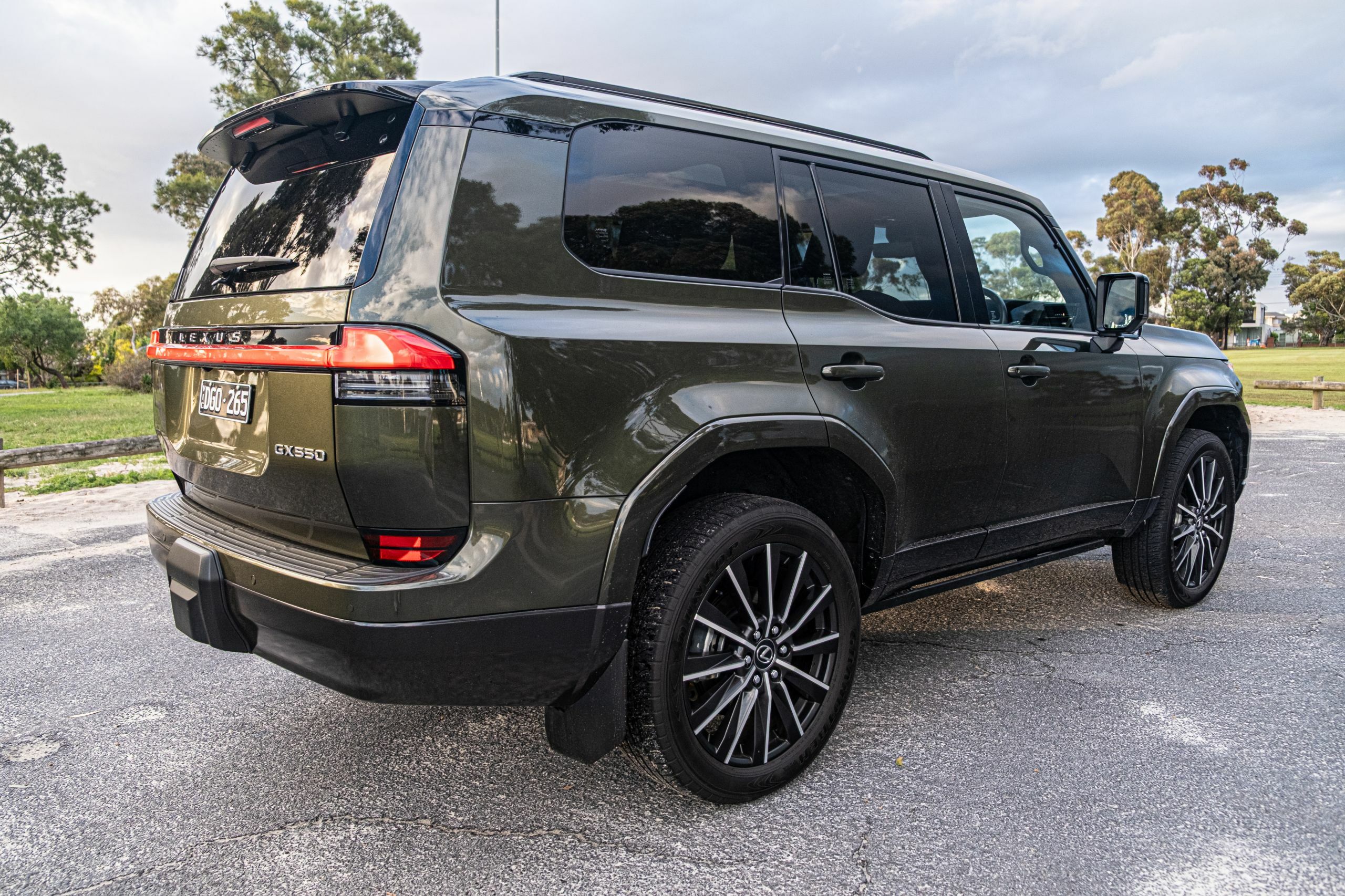 The 2026 Lexus GX 550 Will Give G-Wagon Owners Second Thoughts | Review
