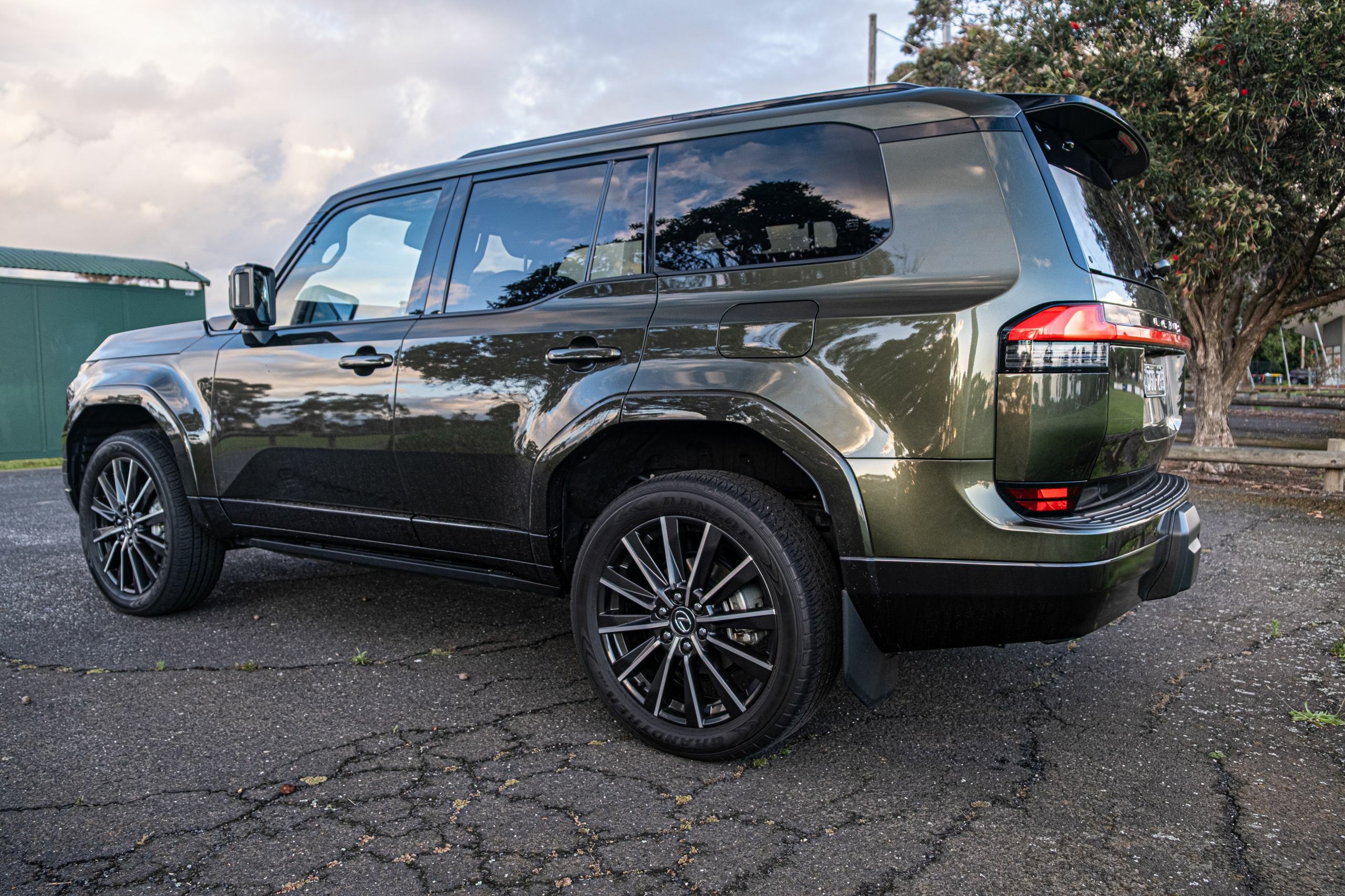 The 2026 Lexus GX 550 Will Give G-Wagon Owners Second Thoughts | Review