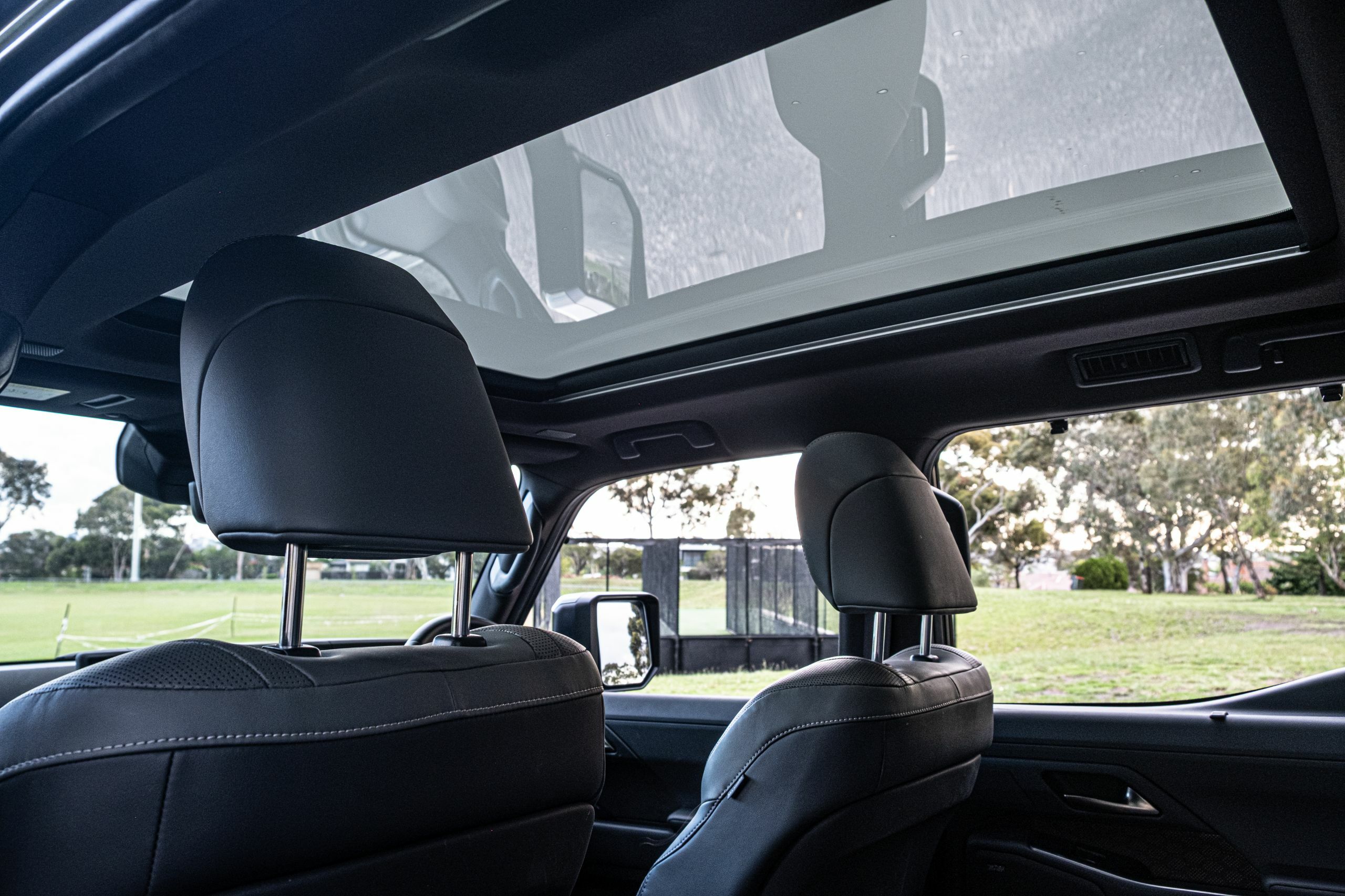 The 2026 Lexus GX 550 Will Give G-Wagon Owners Second Thoughts | Review