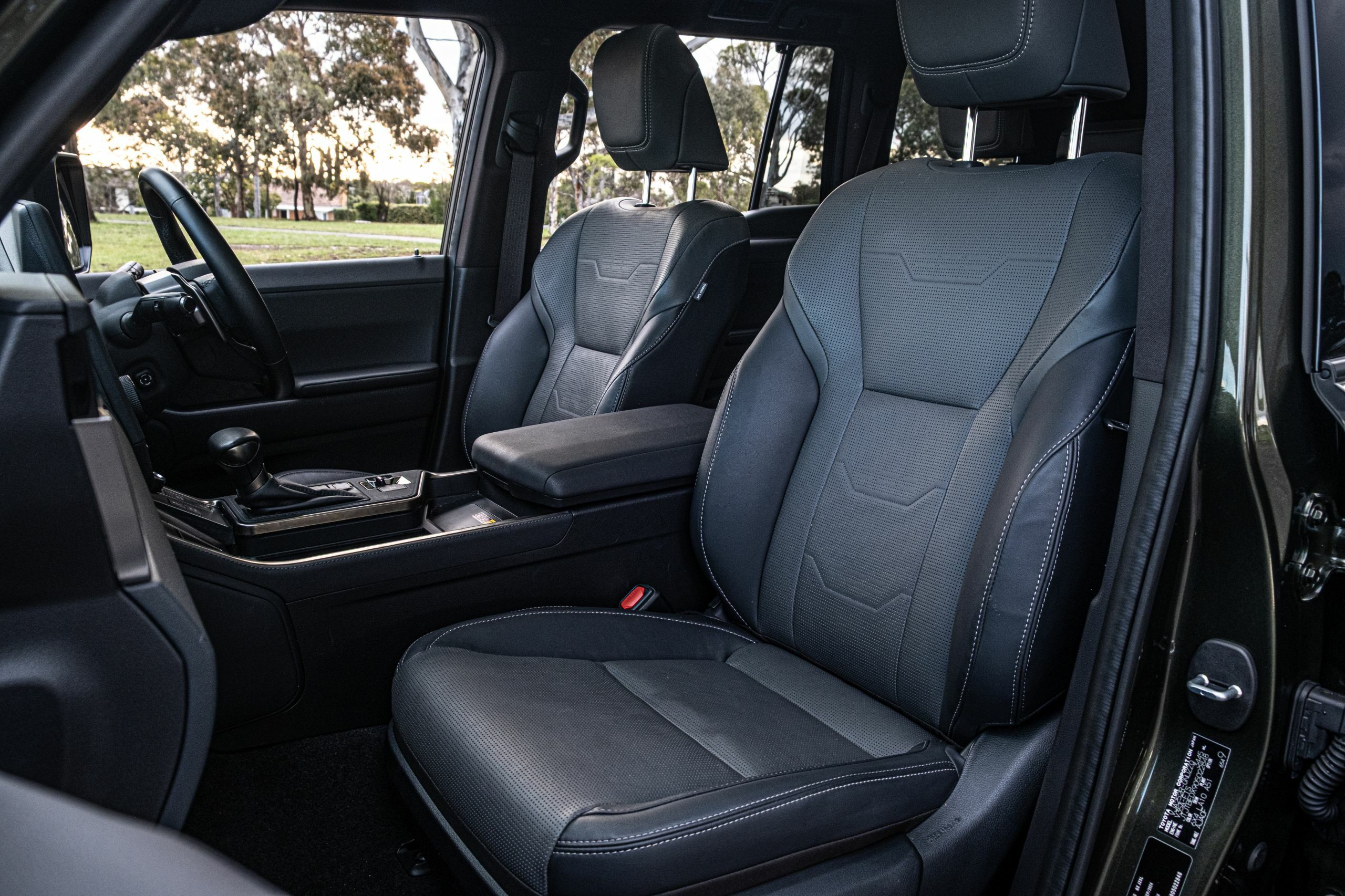 The 2026 Lexus GX 550 Will Give G-Wagon Owners Second Thoughts | Review
