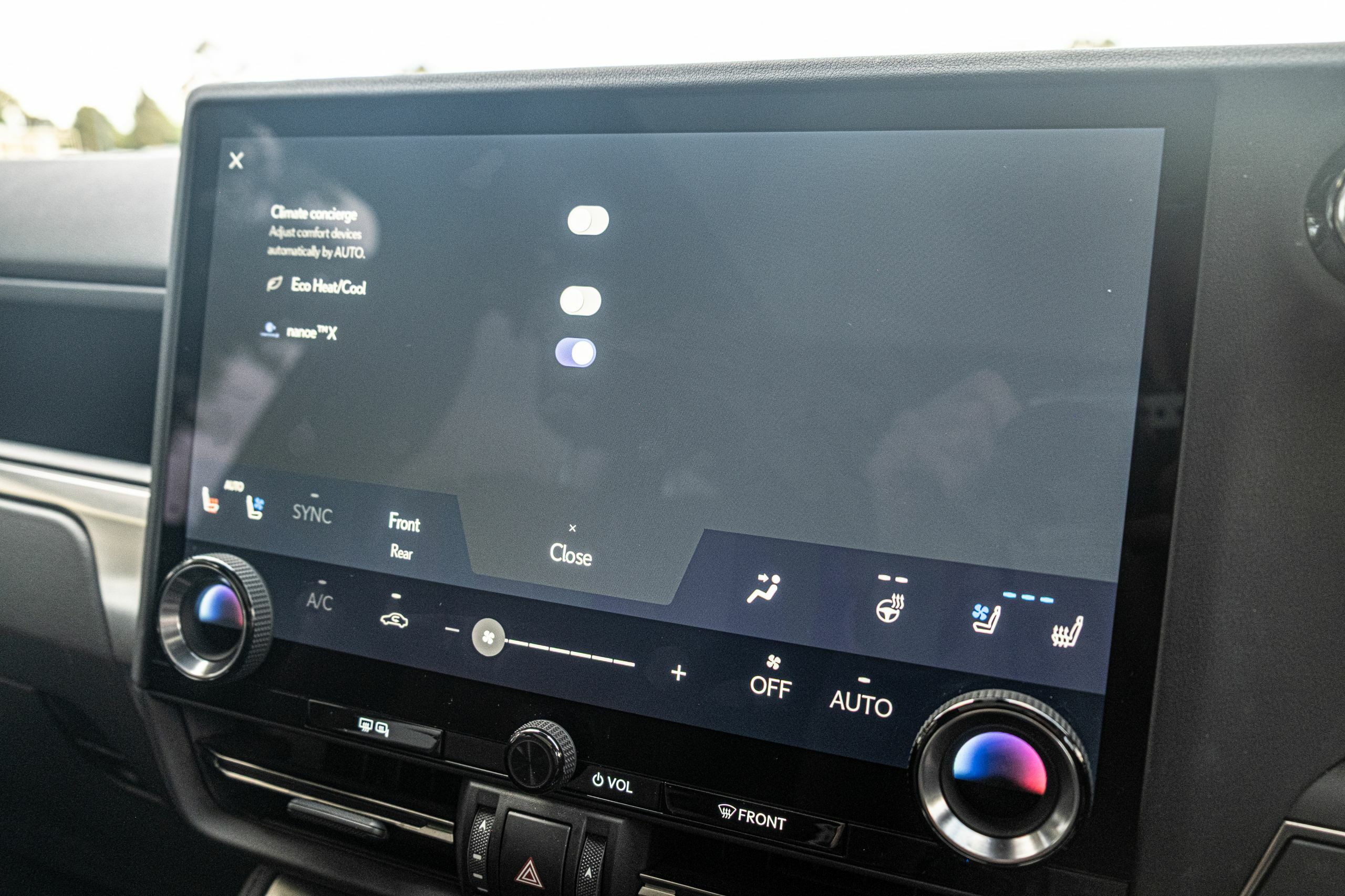 The 2026 Lexus GX 550 Will Give G-Wagon Owners Second Thoughts | Review