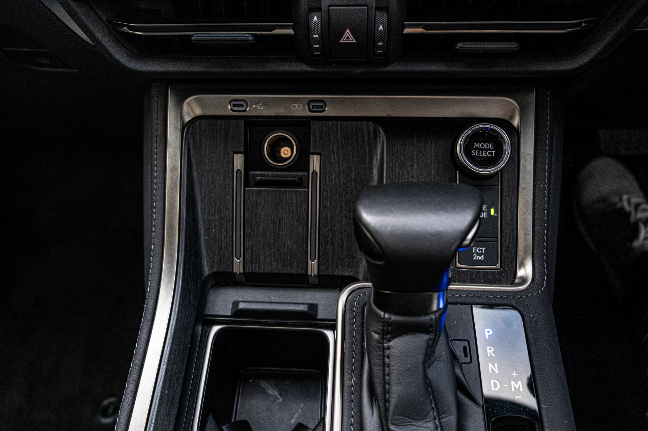 The 2026 Lexus GX 550 Will Give G-Wagon Owners Second Thoughts | Review
