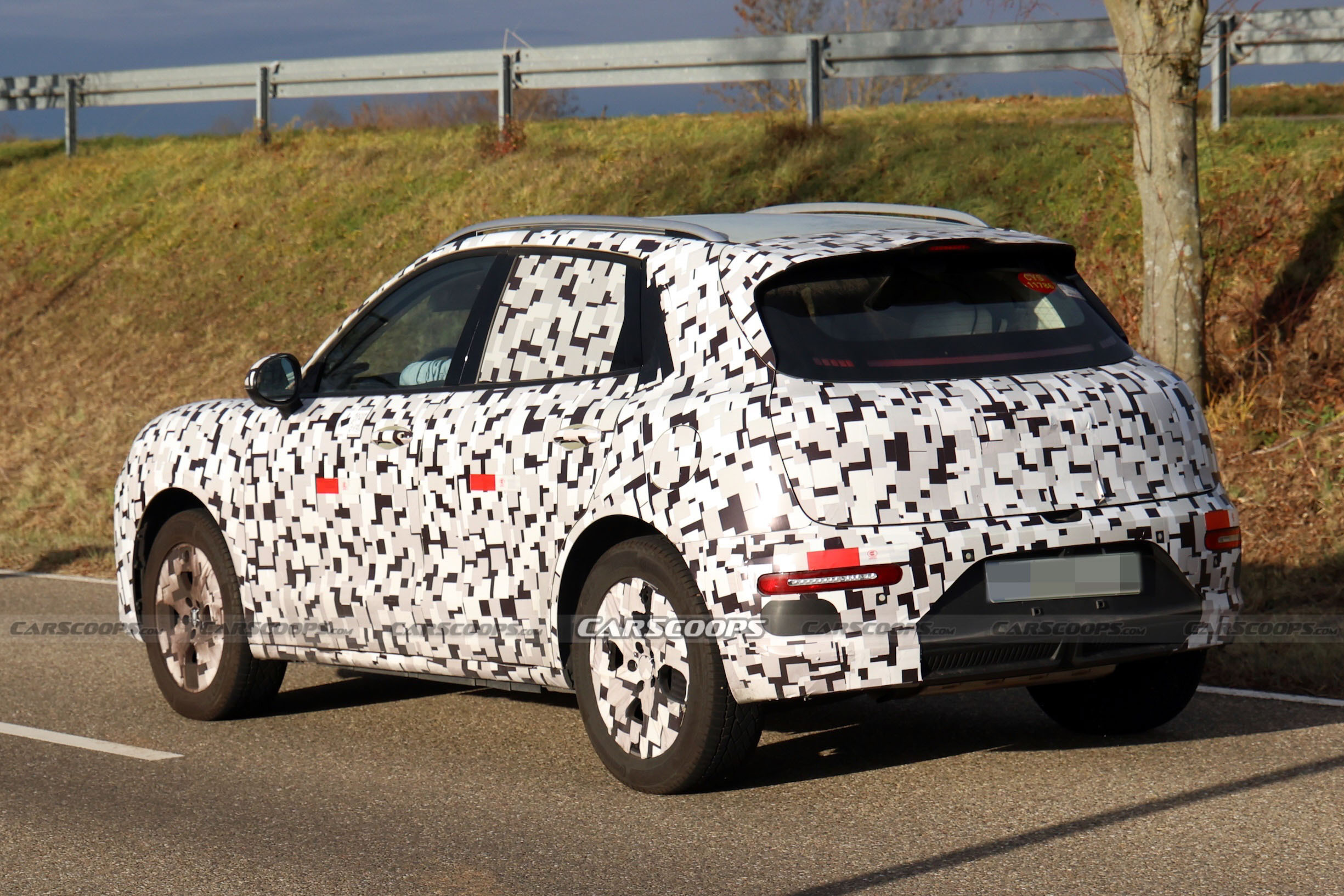 Porsche Vibes Are Strong In This Chinese SUV Coming To Europe