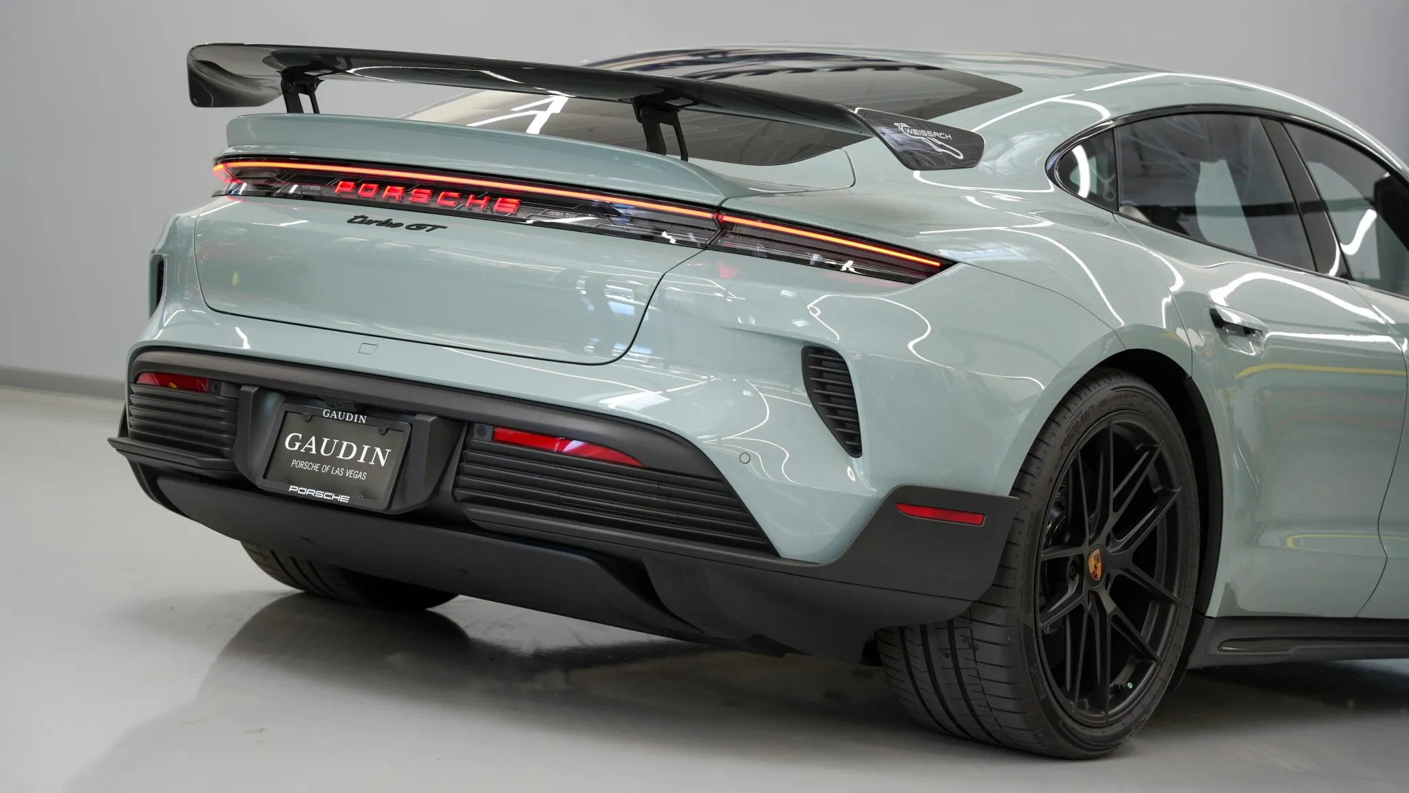 Porsche Taycan Turbo GT Weissach Auction - 16