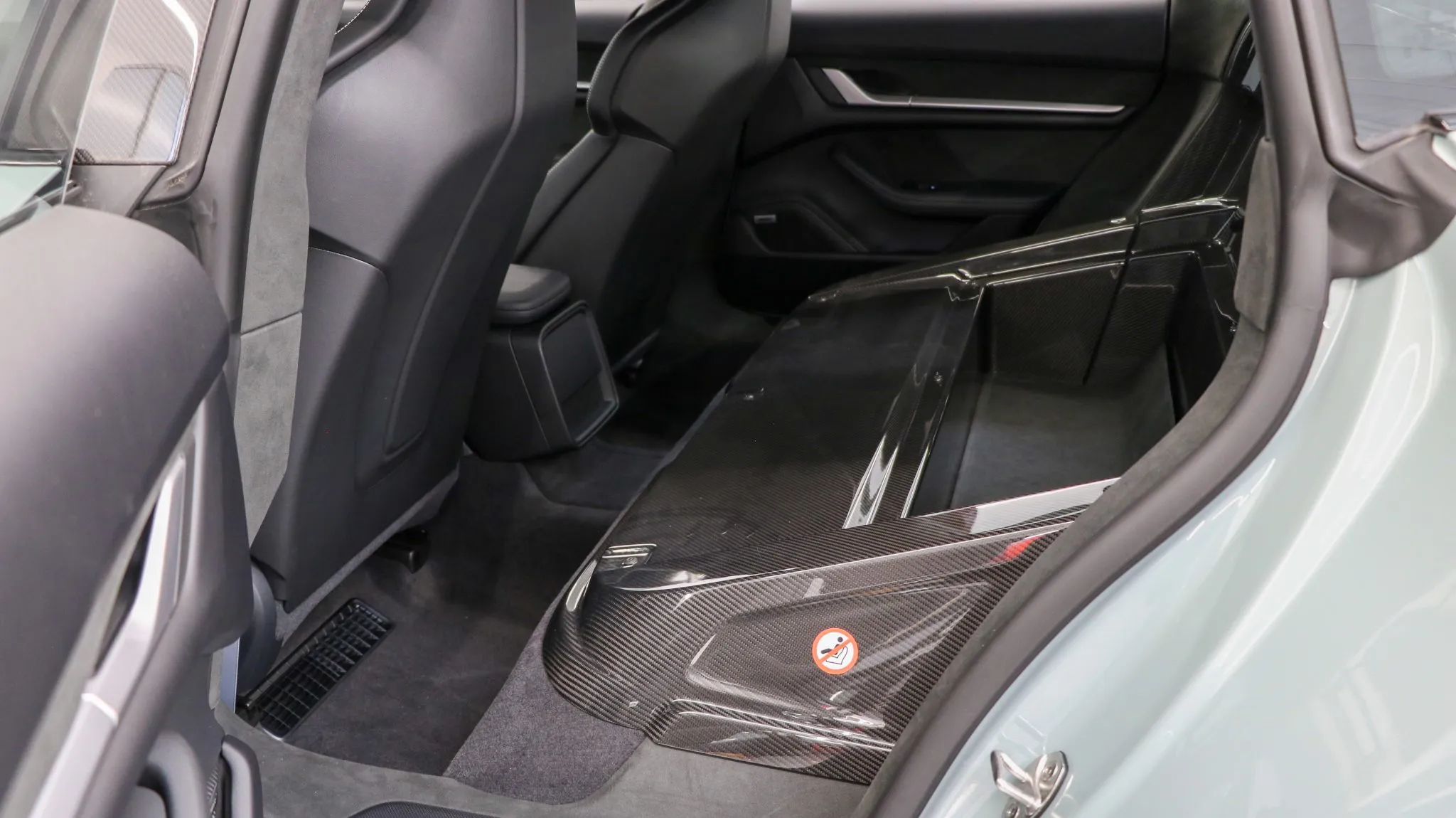 Porsche Taycan Turbo GT Weissach Auction - 22