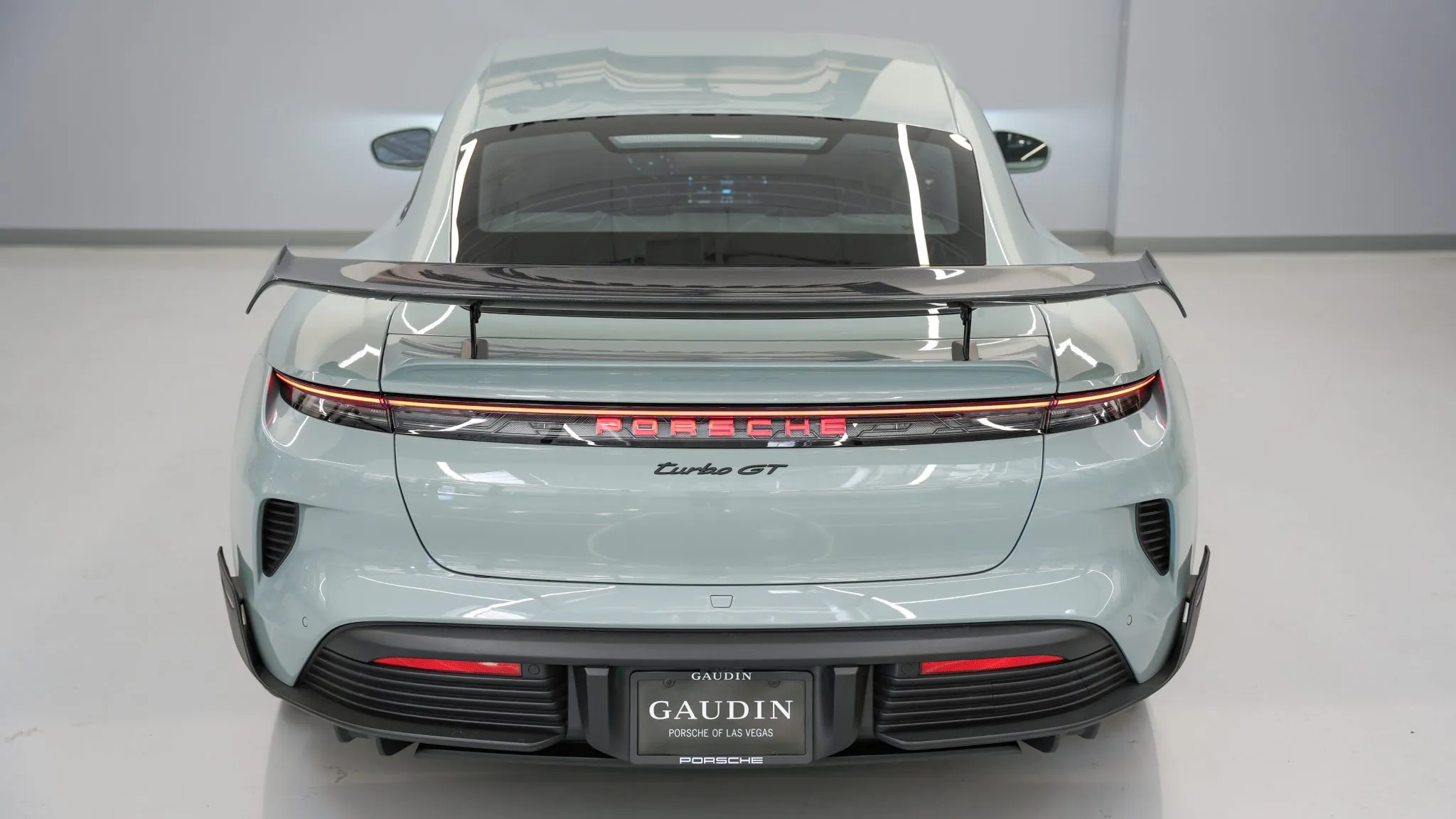 Porsche Taycan Turbo GT Weissach Auction - 6
