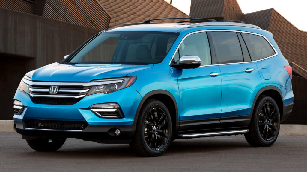 She Expected 200K Miles From Her V6, Now She’s Suing Honda