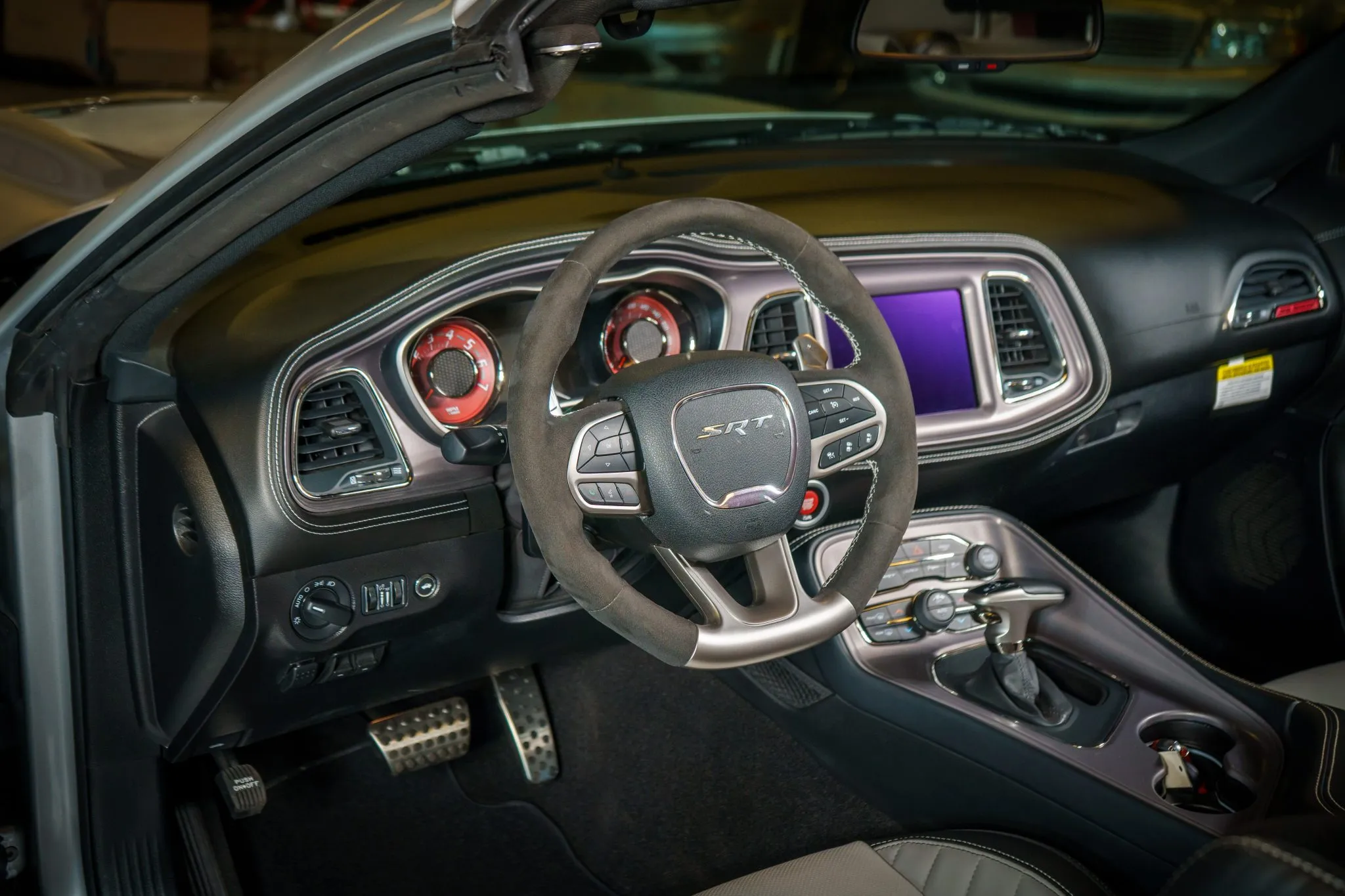 Він витратив 110 тисяч доларів на кабріолет Challenger і отримав дорогий урок