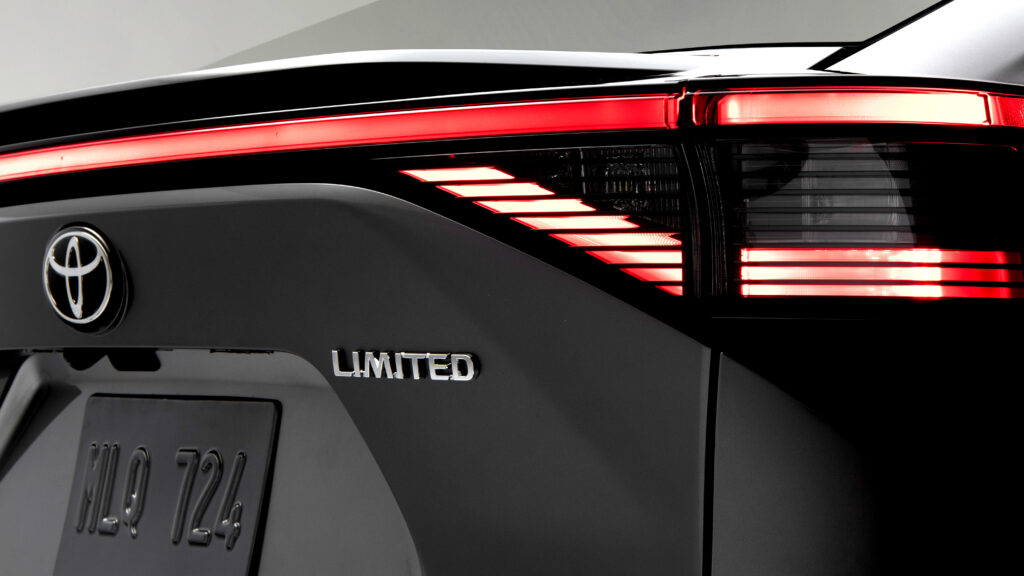 Oops, Toyota Actually Used Reflectors Instead Of Real Lights In Some Cars