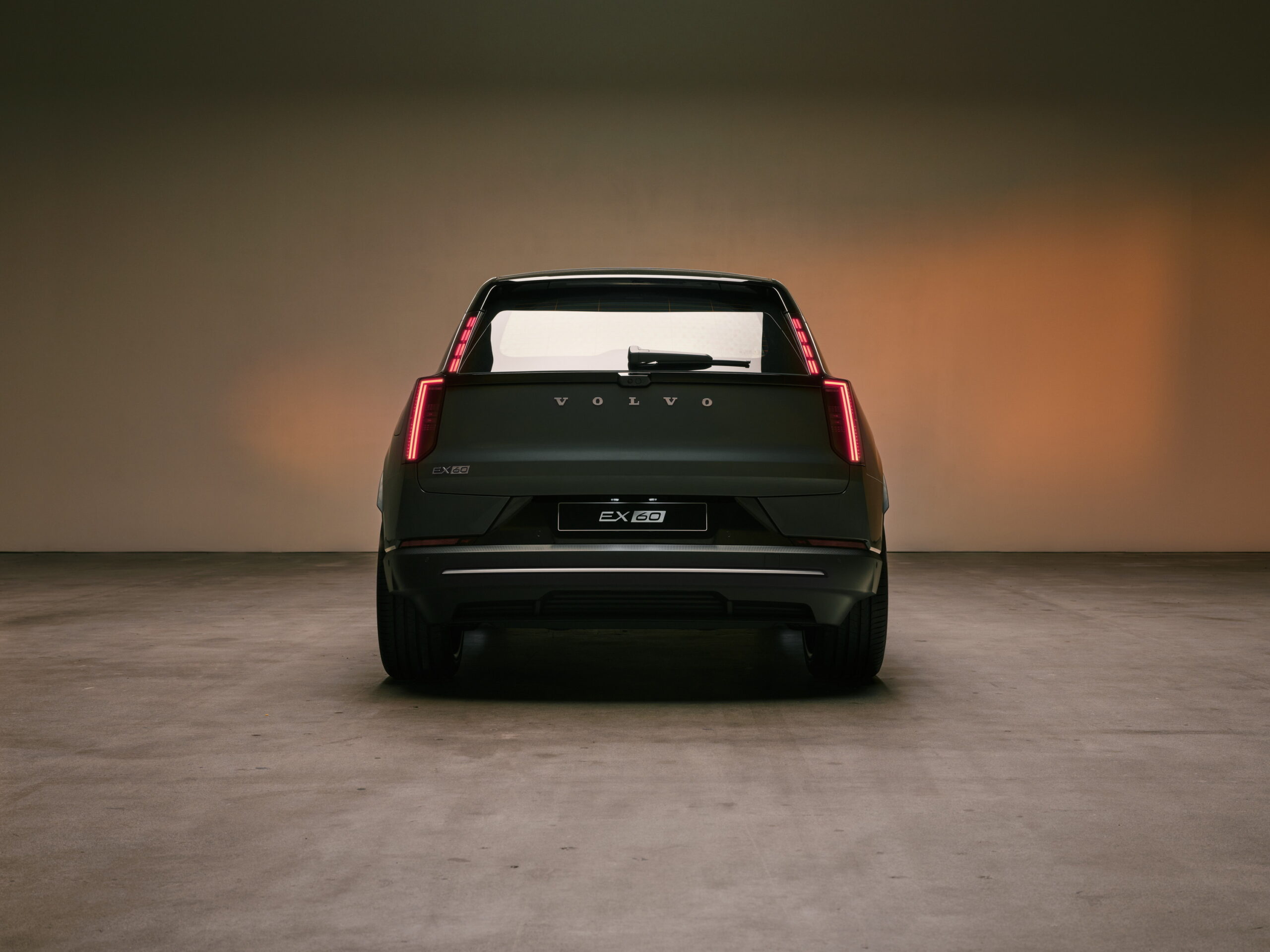 Volvo’s New 400-Mile SUV Has One Feature Tesla Owners Will Be Jealous Of