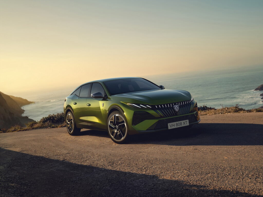  This New Peugeot Lights Up Differently, But Its Quiet EV Upgrade Matters More