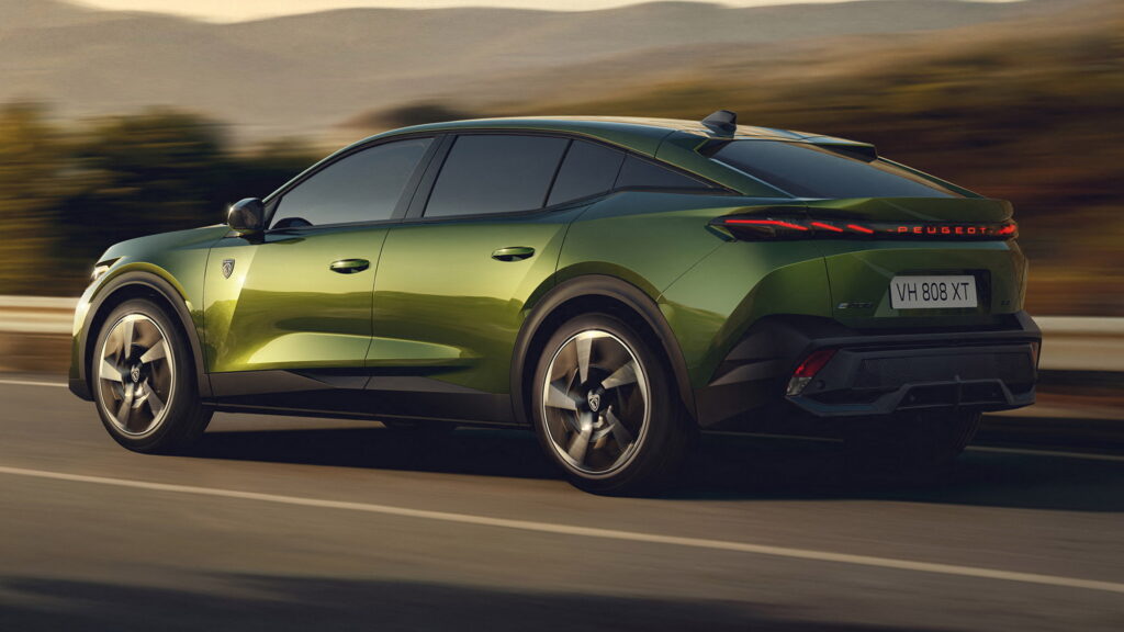 Peugeot E-408