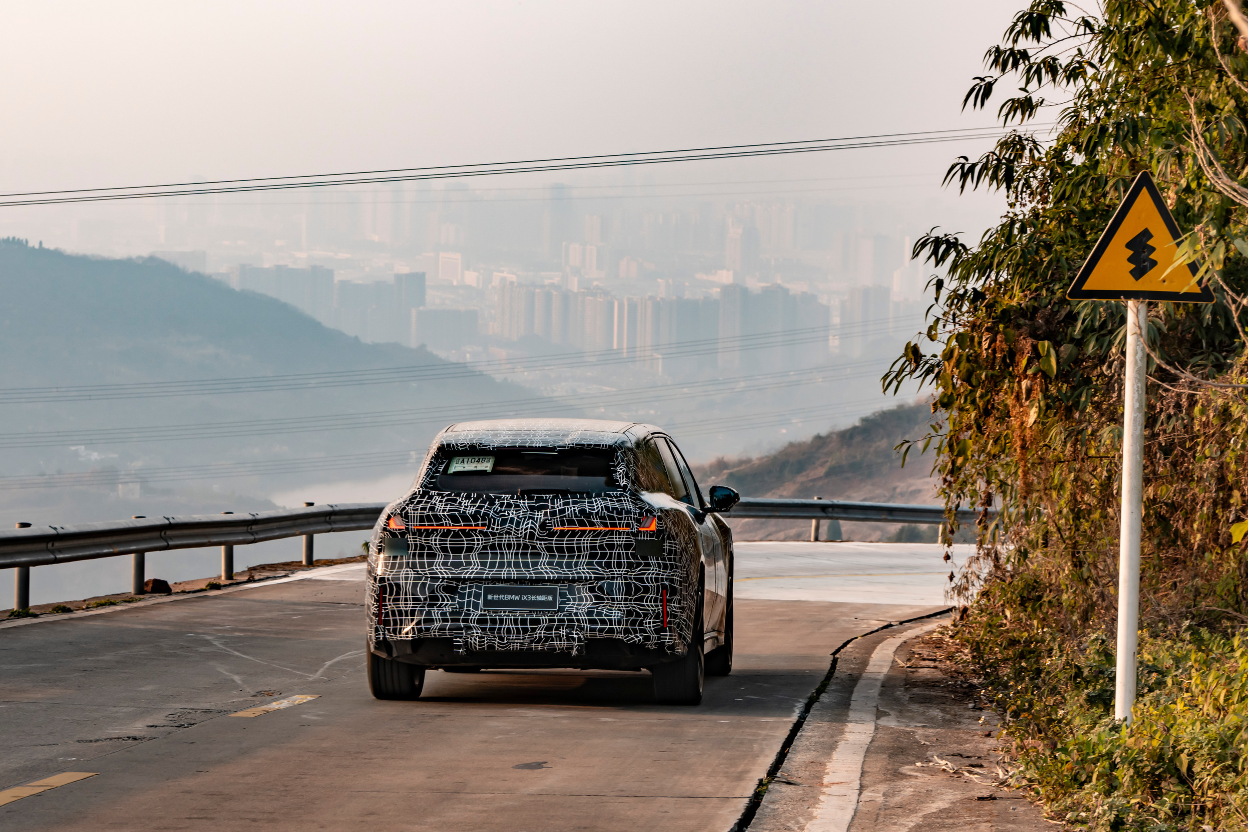 2027 BMW iX3 Long Wheelbase 121 40