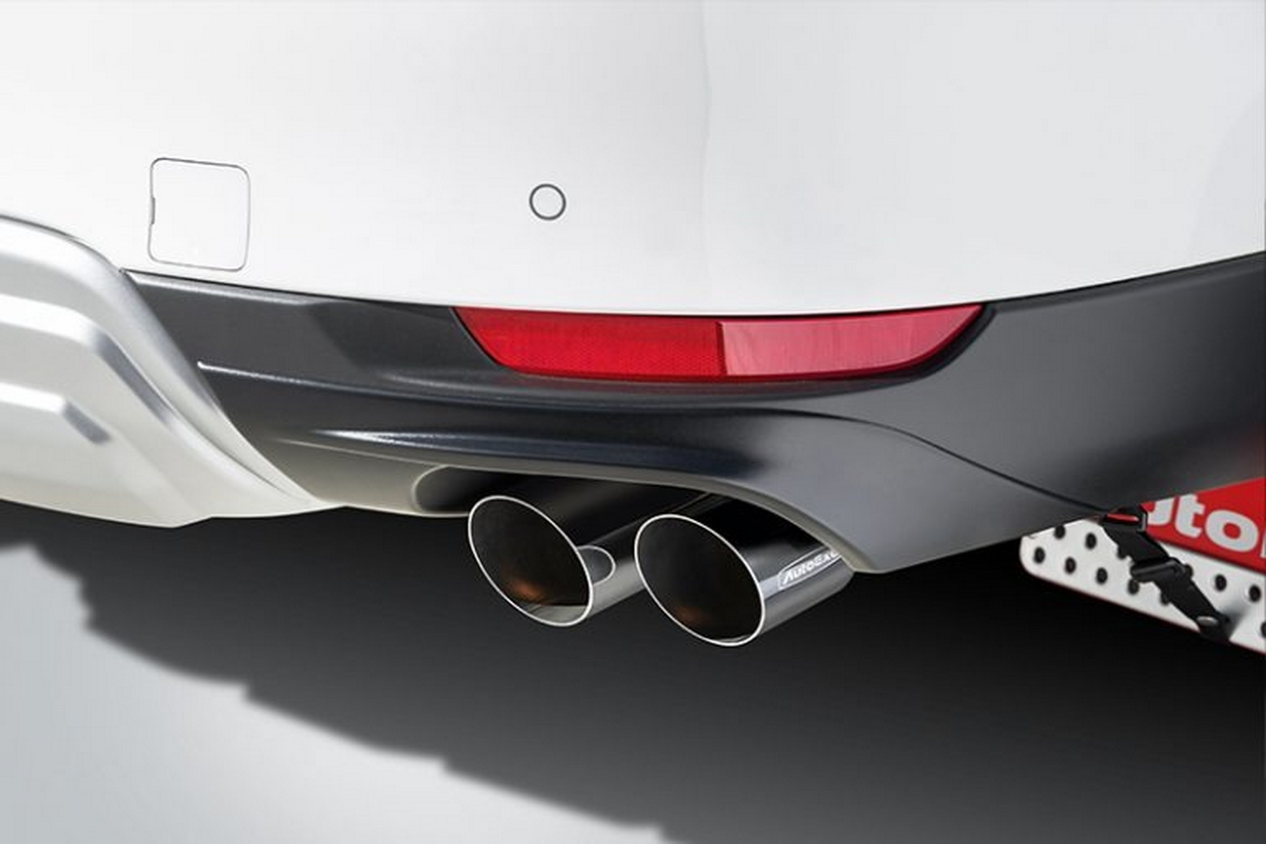 CX-60 був повністю автосалоном, поки AutoExe не вирішила, що йому варто помитися брудом