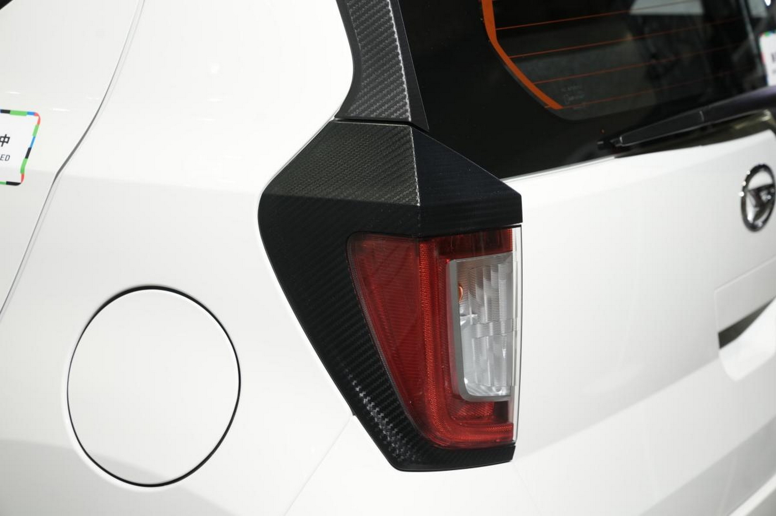 Daihatsu випустила спальний Kei Car з каркасом безпеки, і він прямує до продажу