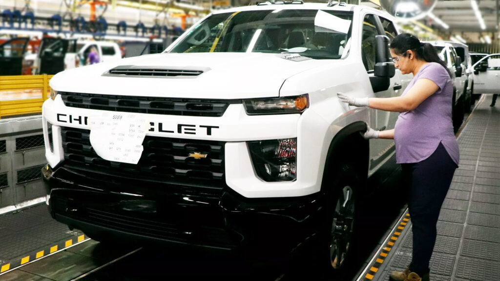  1,200 Canadians To Lose Their Jobs After GM Moves Trucks Back To The US