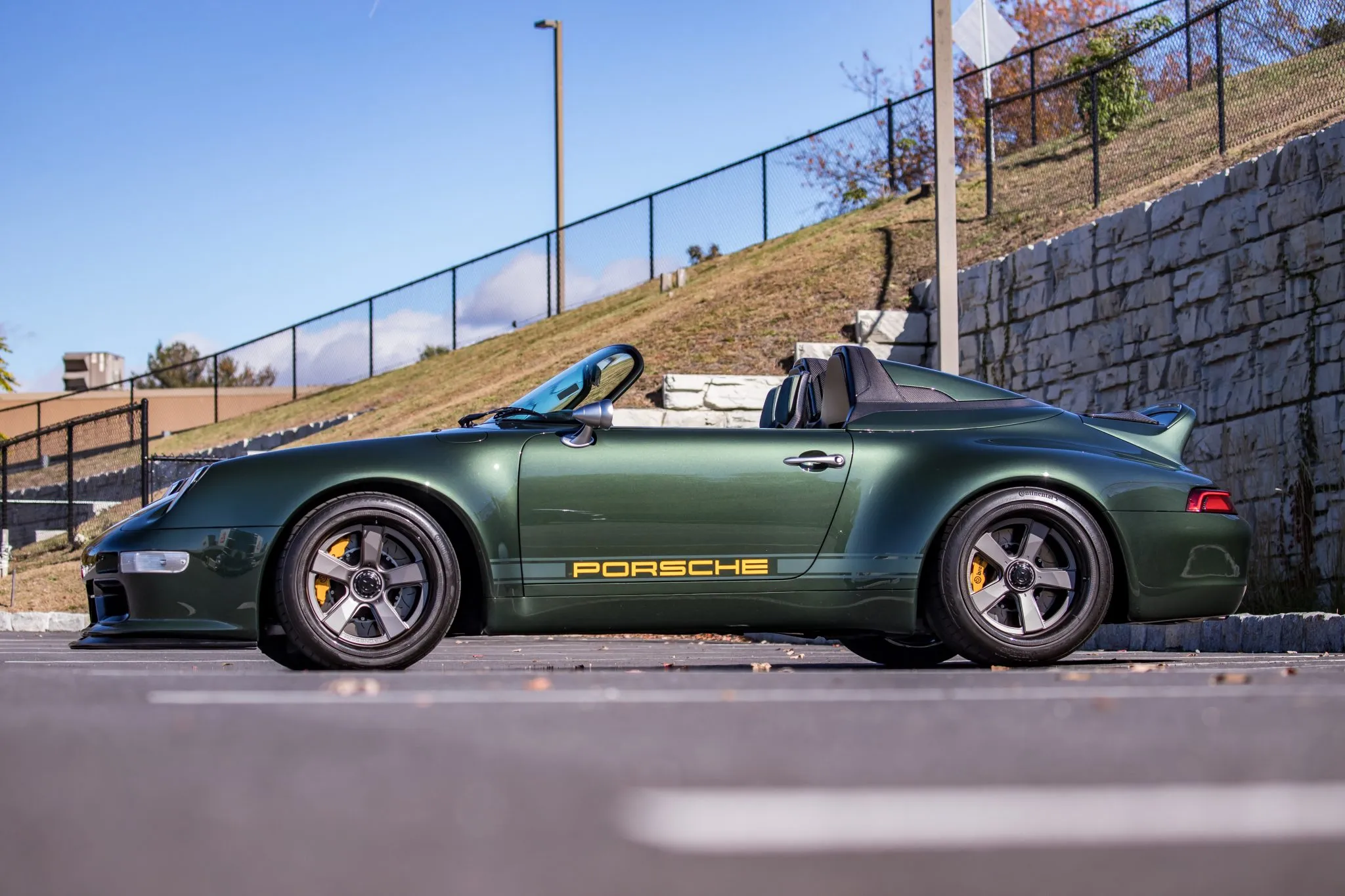 Gunther Werks Porsche 911 Speedster Auction - 2
