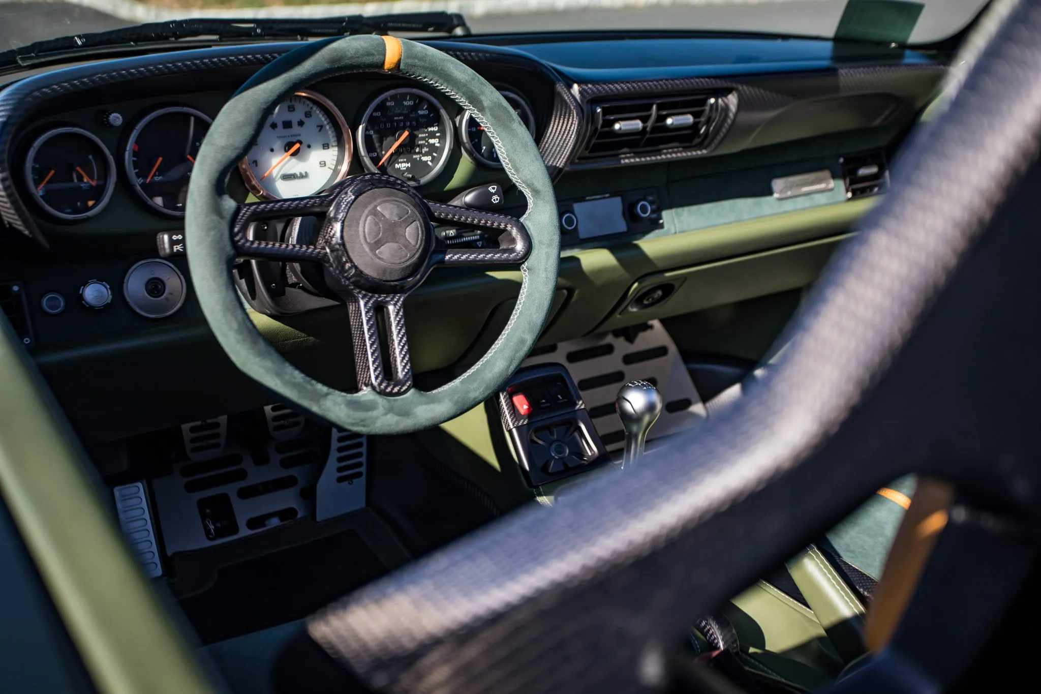Gunther Werks Porsche 911 Speedster Auction - 22