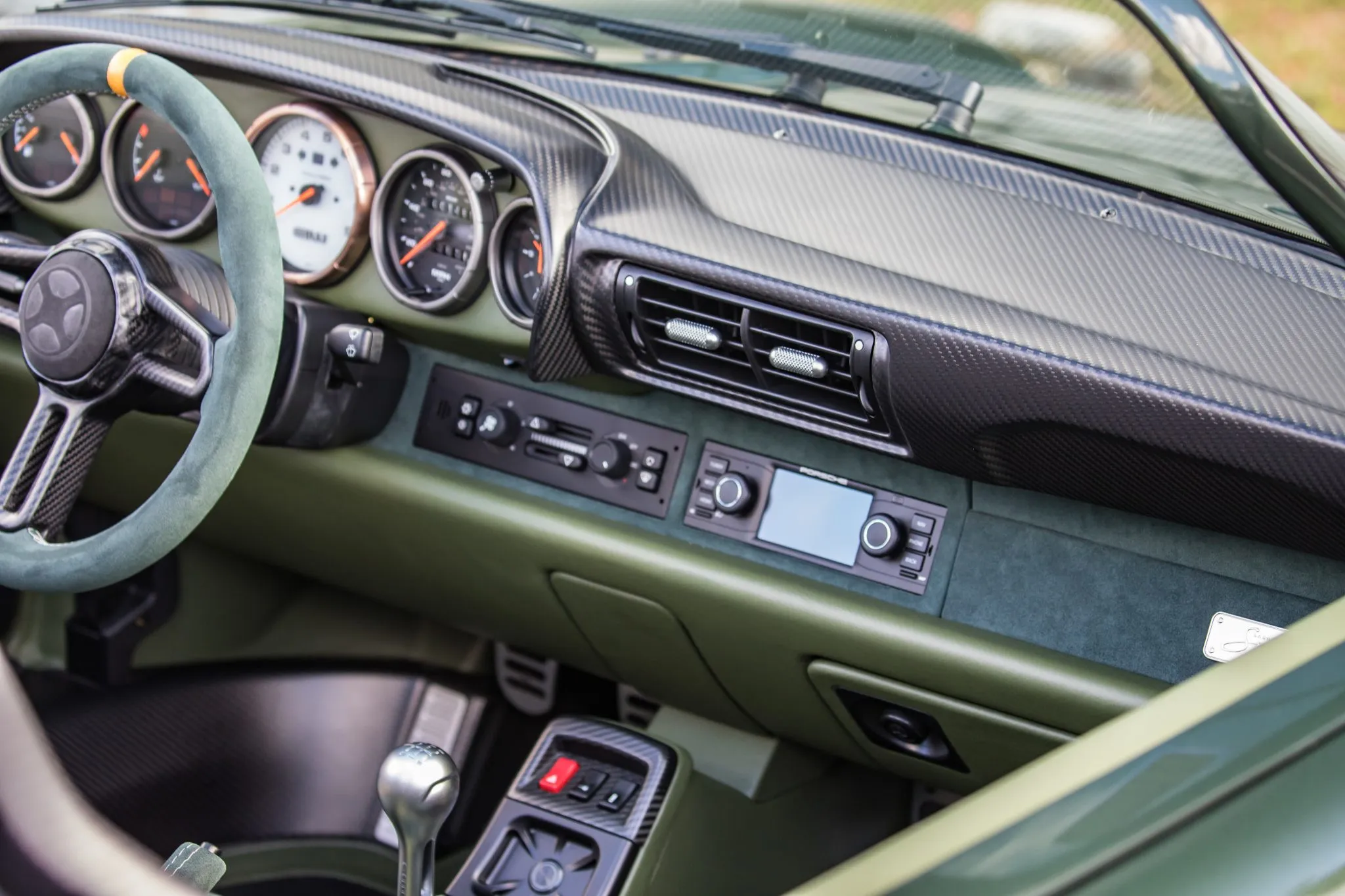 Gunther Werks Porsche 911 Speedster Auction - 26