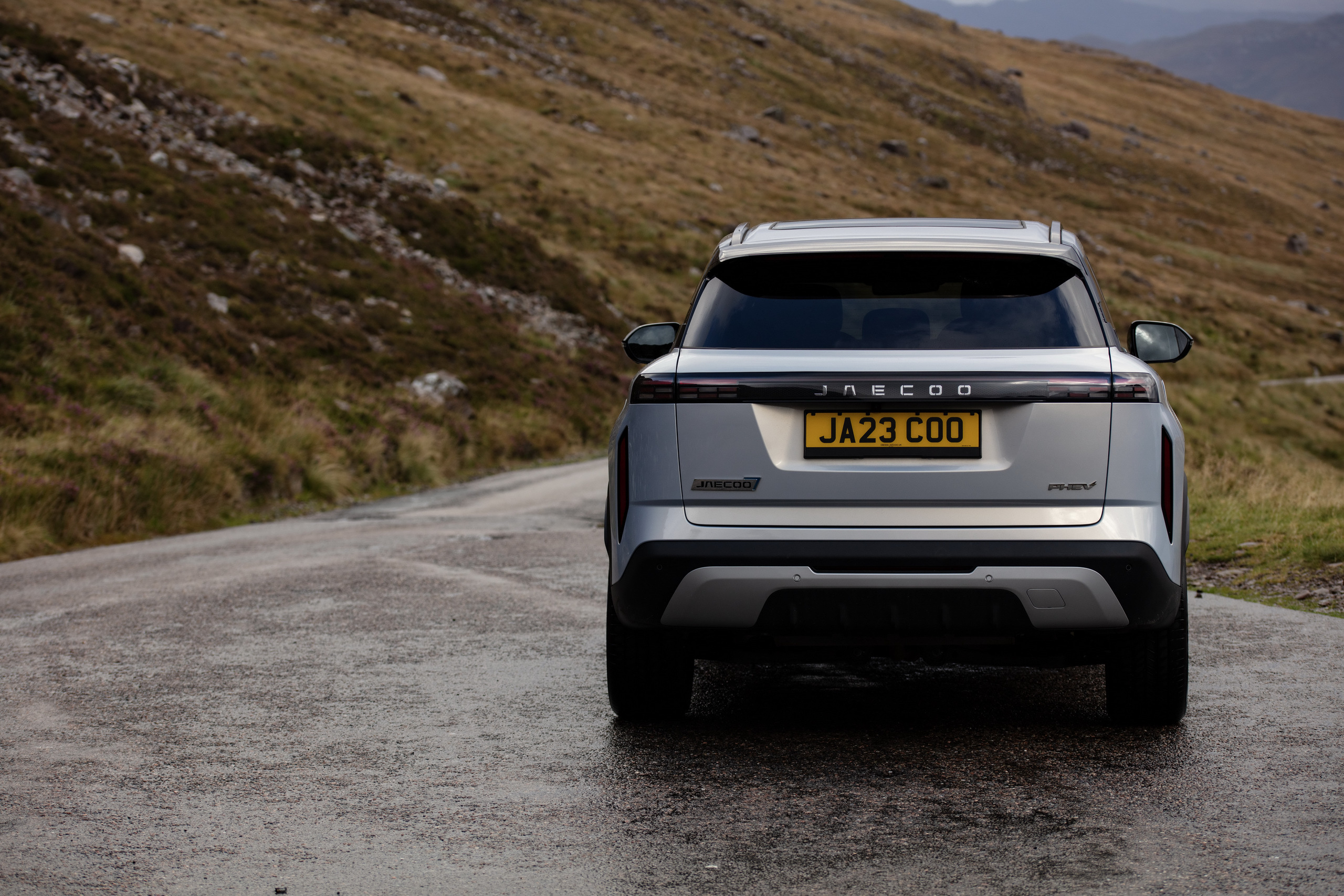 UK Buyers Now Love This ‘Temu Range Rover’ More Than The Real Thing