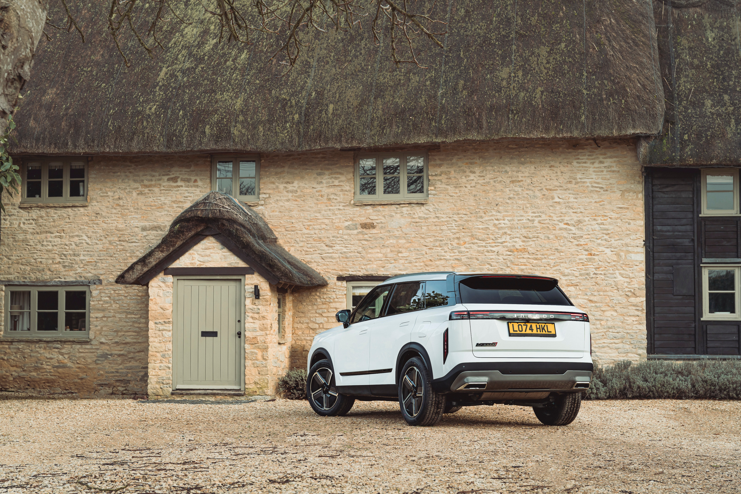 UK Buyers Now Love This ‘Temu Range Rover’ More Than The Real Thing