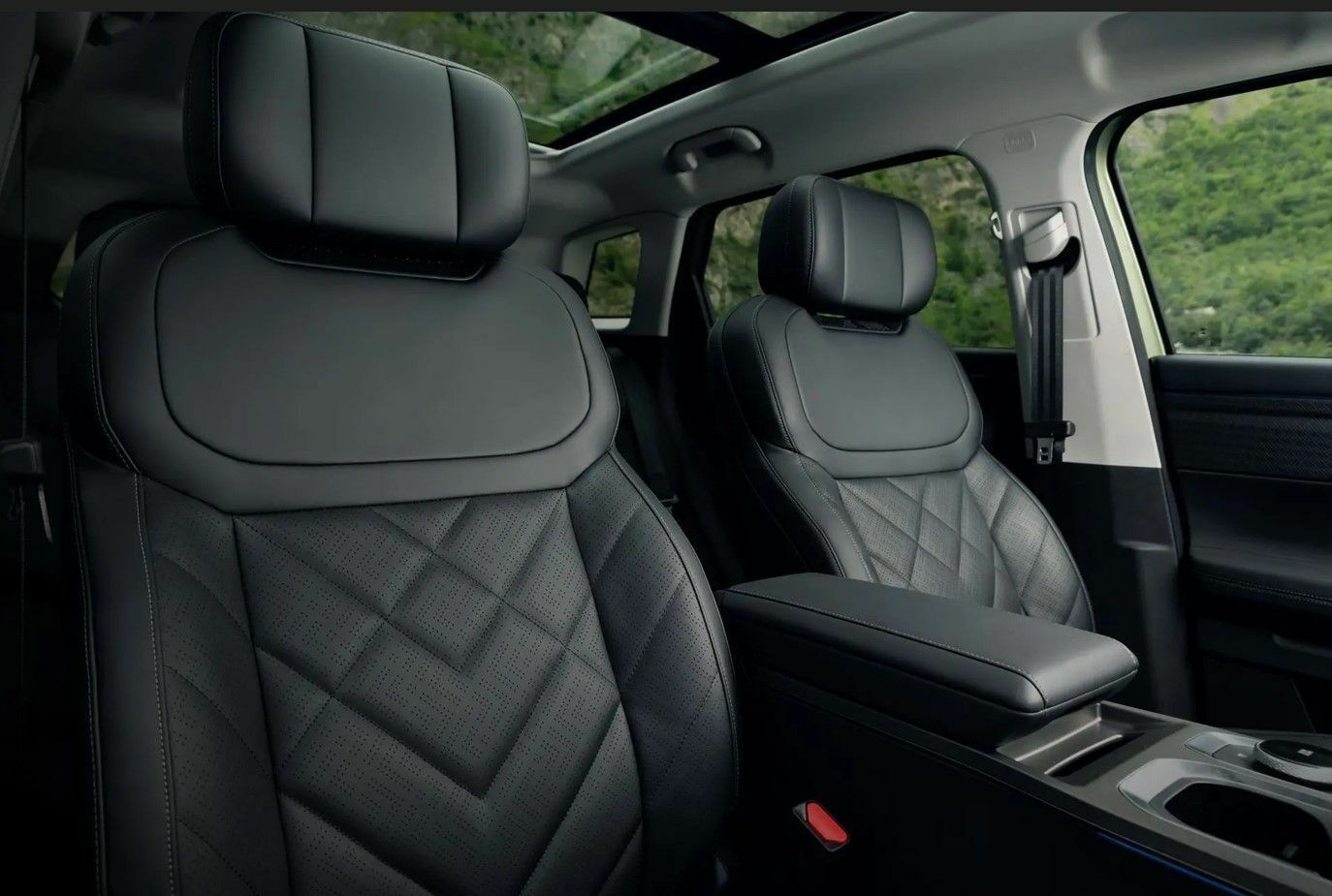 UK Buyers Now Love This ‘Temu Range Rover’ More Than The Real Thing