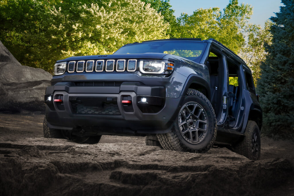  What Jeep&rsquo;s UK Boss Said About The Defender Might Hint At Wrangler&rsquo;s Future