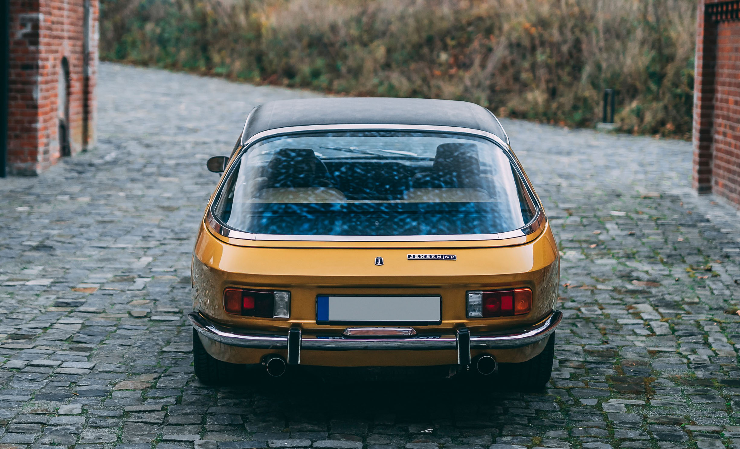 Jensen Interceptor RM Sotheby's 00001