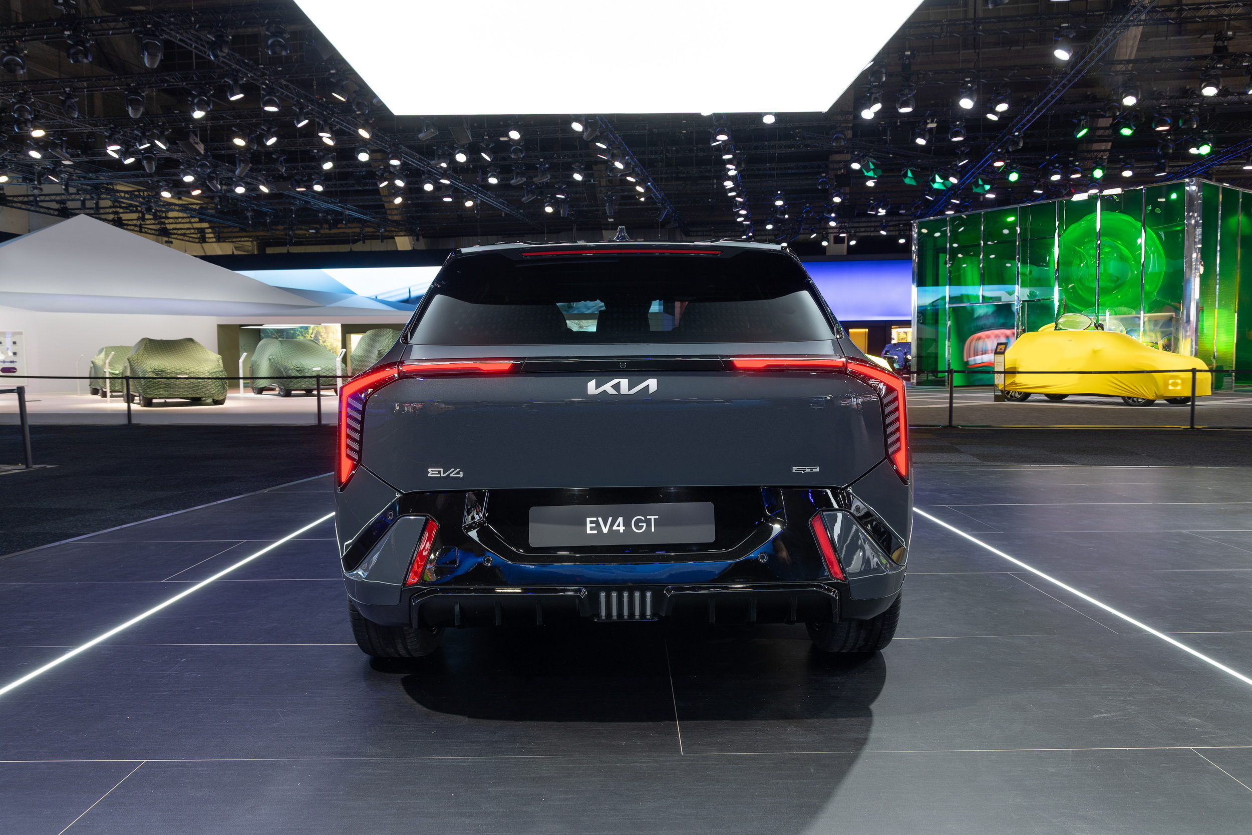 Kia представляє чотири нові швидкісні моделі GT без драми