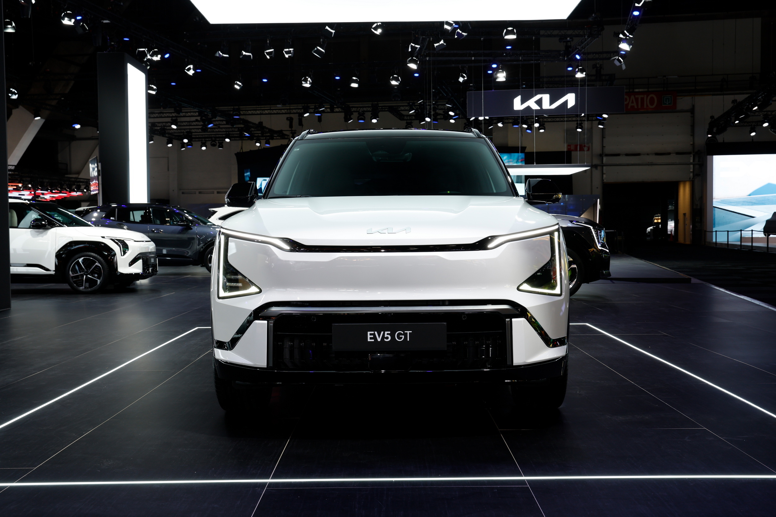 Kia представляє чотири нові швидкісні моделі GT без драми