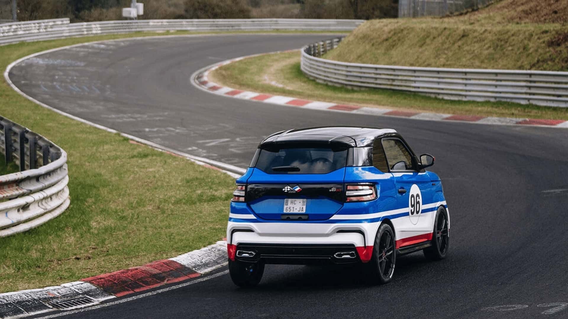It Took 66 Years To Beat The Trabant’s Nurburgring Record, And This Is What Did It