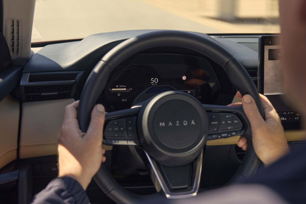  This Could Be The End Of Holding Your Phone At Red Lights In Florida