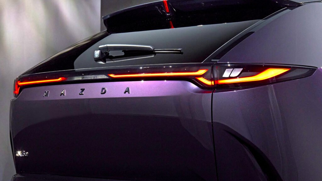 Mazda CX-6e Looks Like The Future, But Drives Like It’s Still 2019