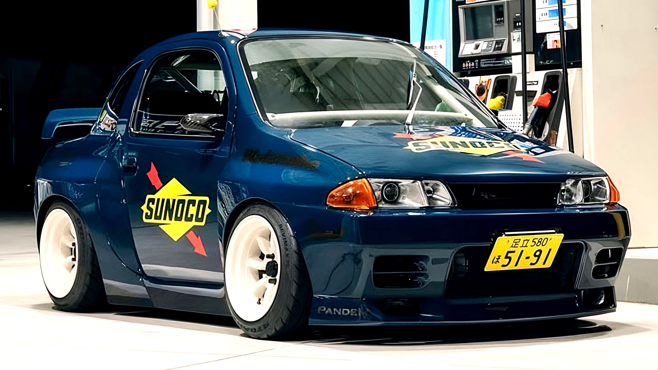 工*藤様 アディクション　GTR32 This Tiny R32 GT-R Looks Like AI Trickery, But We Assure You It's