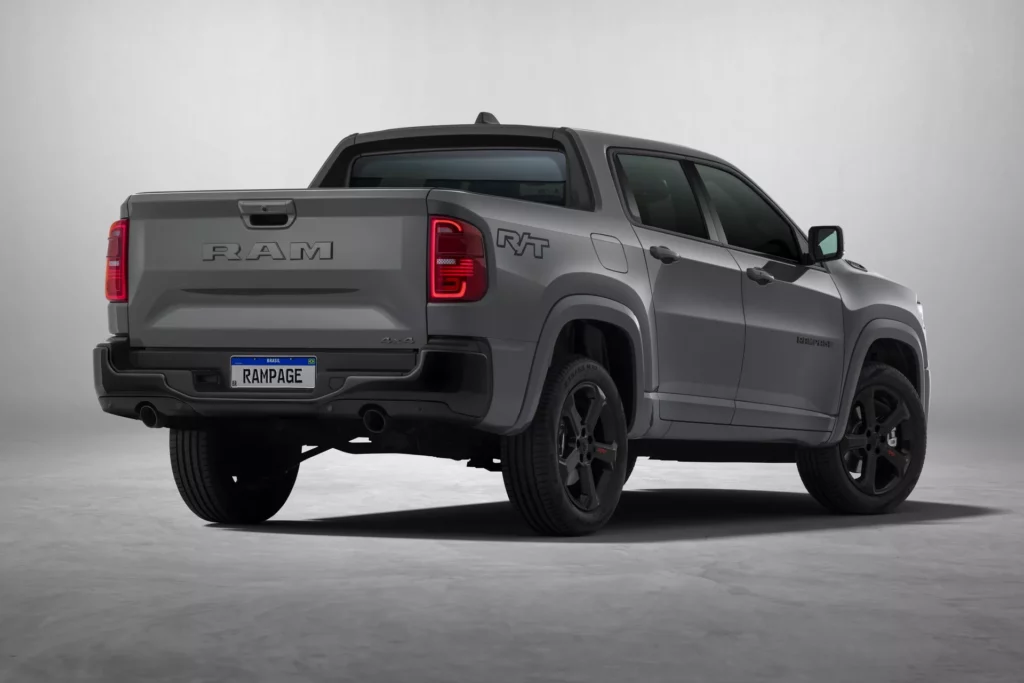 Новий Ram Dakota не отримає V8, але гібридний варіант можливий