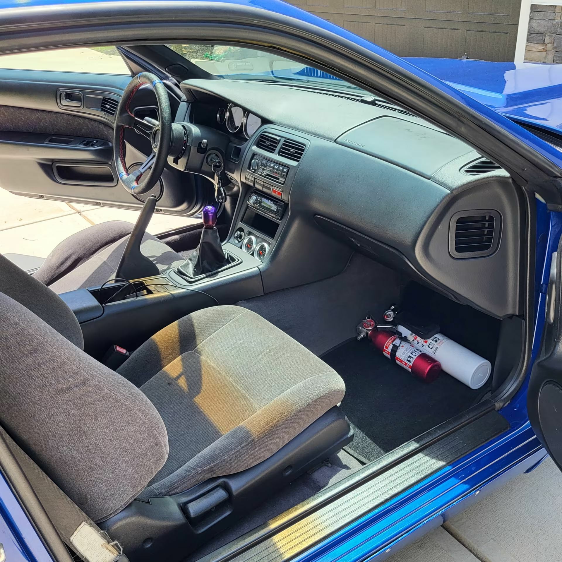 Цей класичний Nissan має обличчя маслкара Плімута та 520 причин клацнути