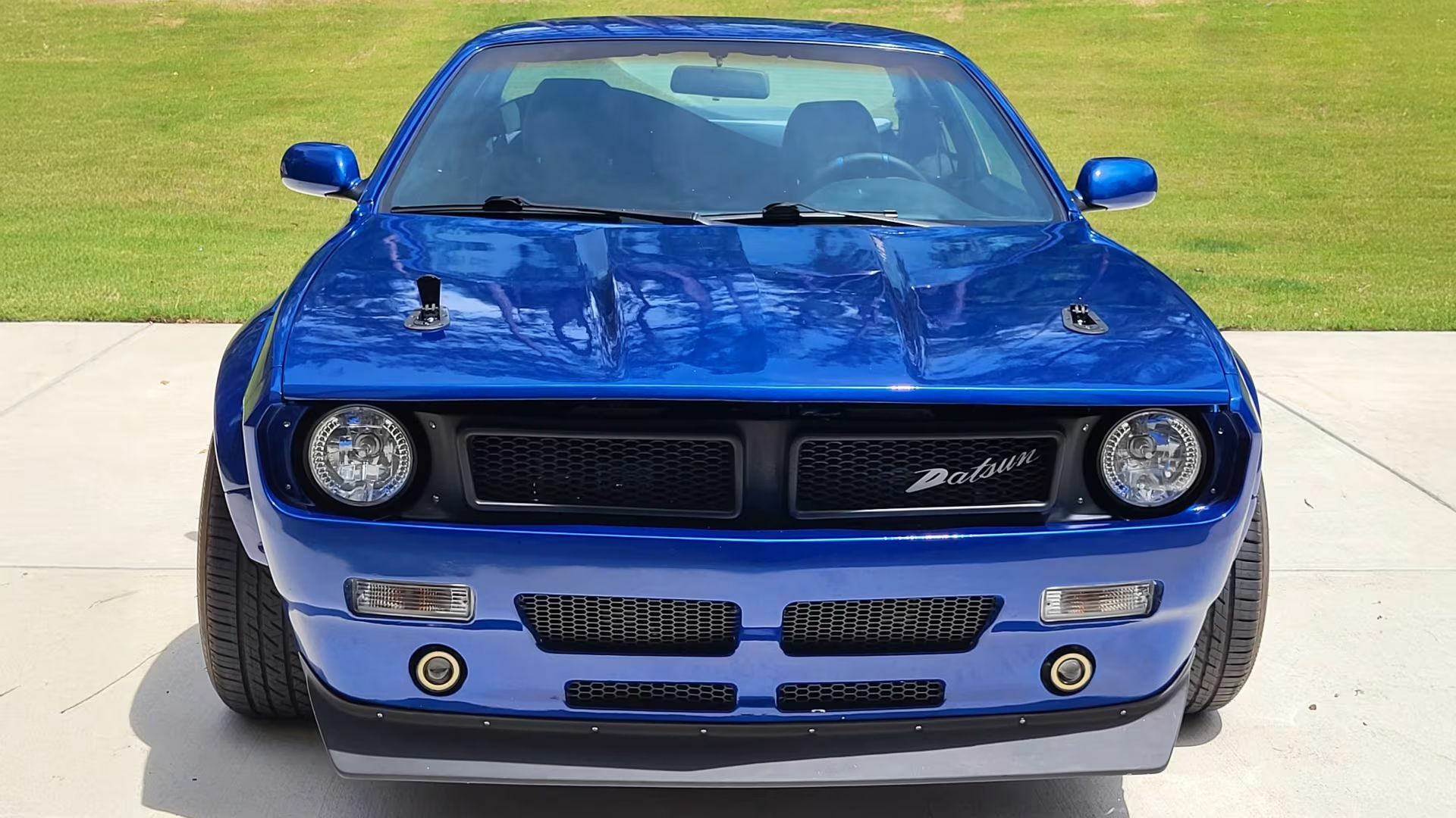 Цей класичний Nissan має обличчя маслкара Плімута та 520 причин клацнути