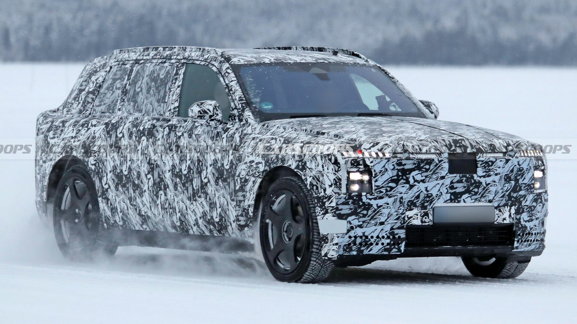 Rolls-Royce-Cullinan-EV