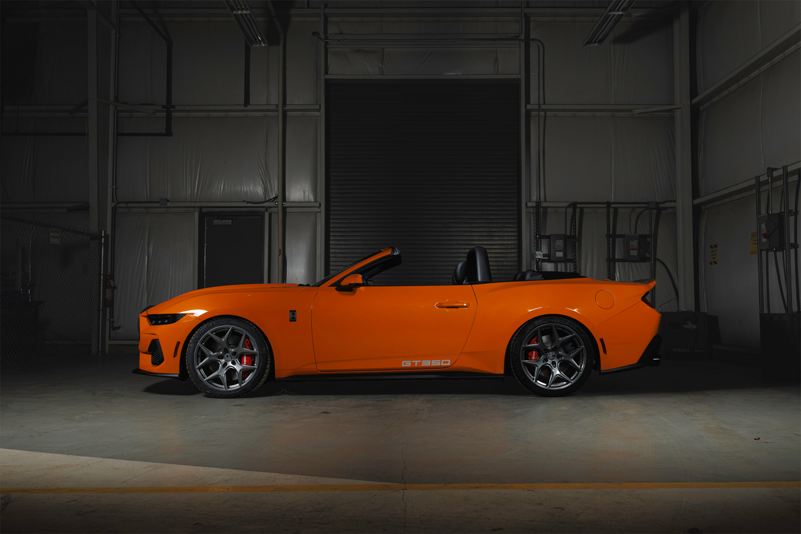 Шелбі продає вам Мустанг, якого Форд не випускатиме