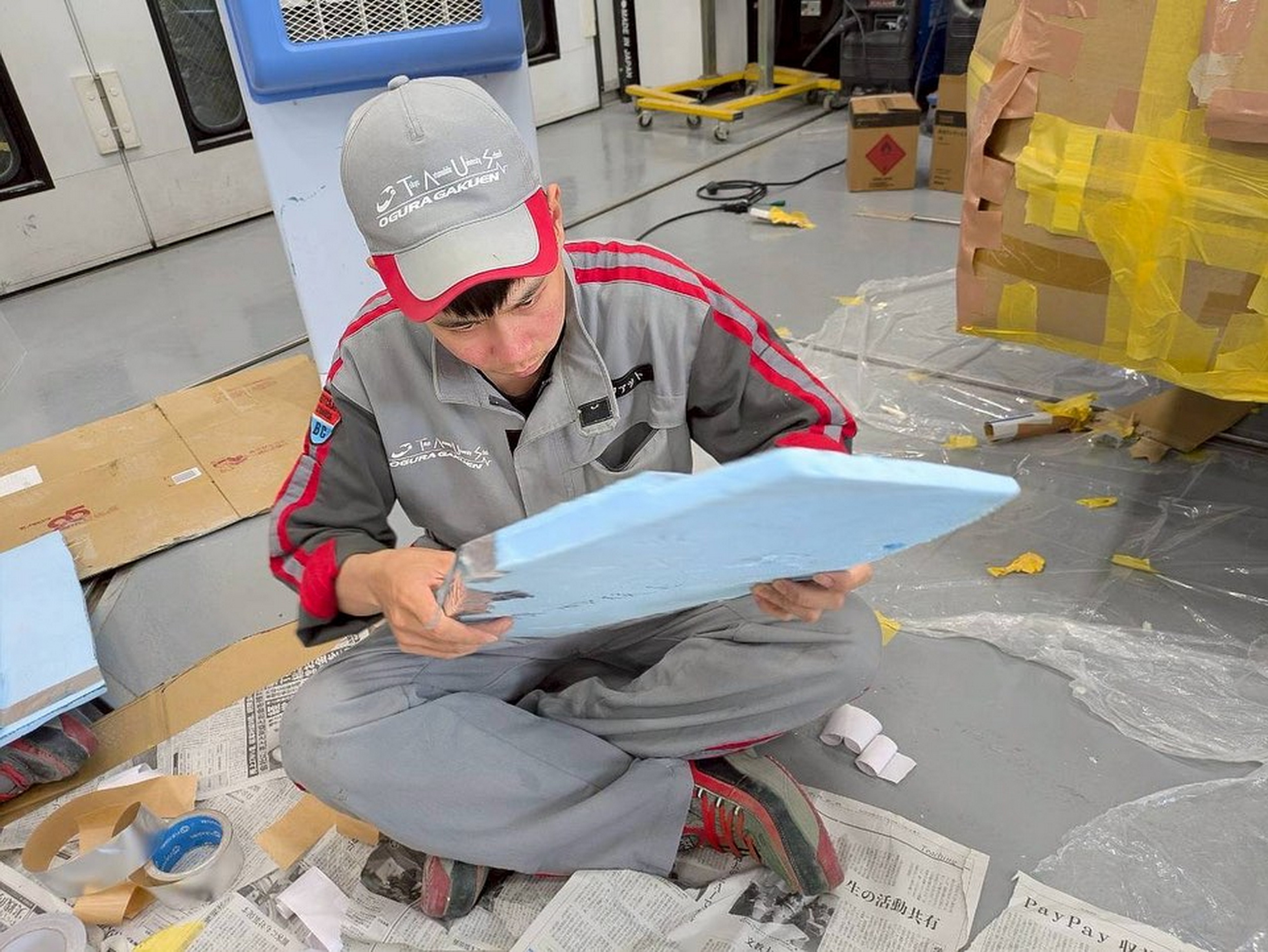 Цей Lexus виглядає так, ніби його створили в Minecraft