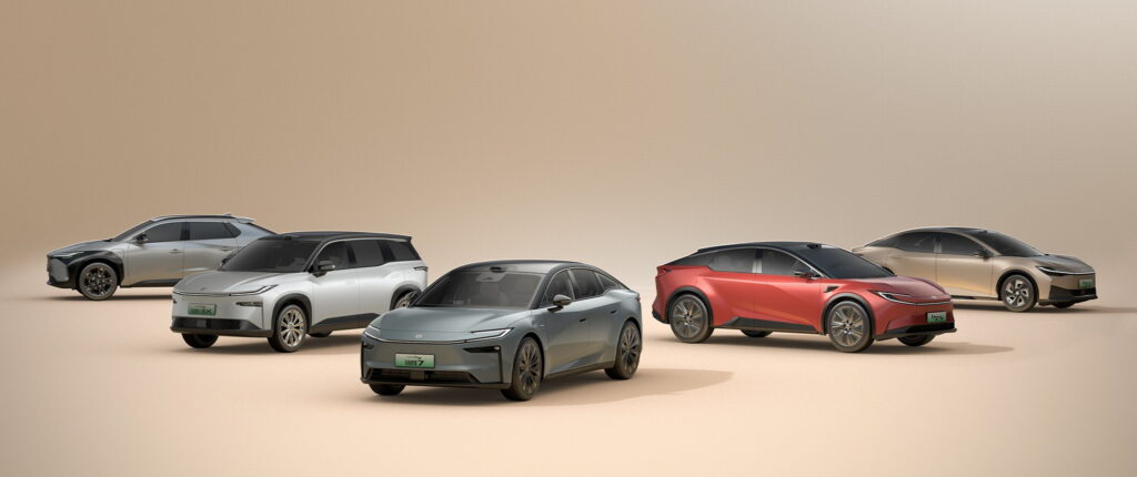 Лінійка електромобілів Toyota bZ в Китаї