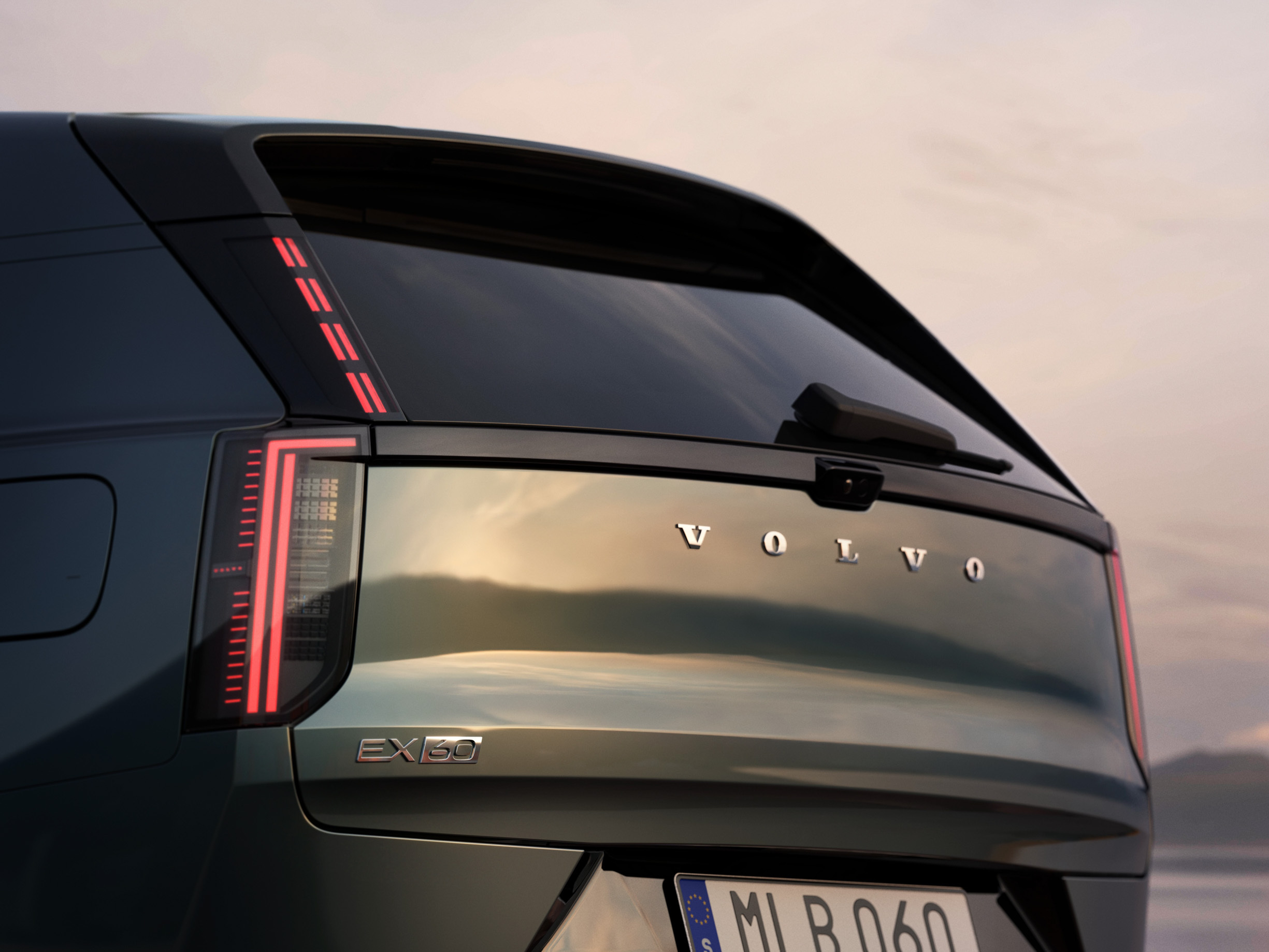 Volvo’s New 400-Mile SUV Has One Feature Tesla Owners Will Be Jealous Of
