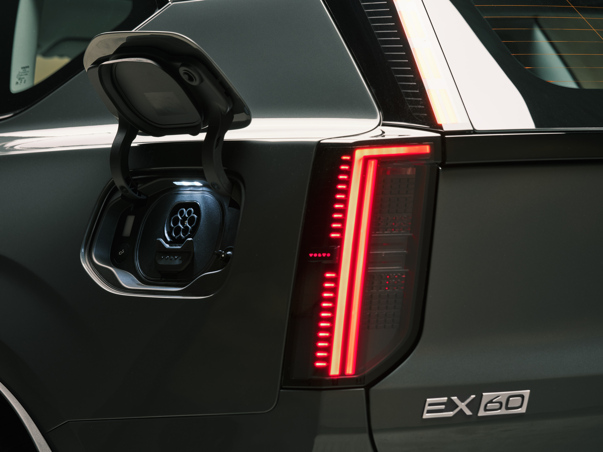 Volvo’s New 400-Mile SUV Has One Feature Tesla Owners Will Be Jealous Of