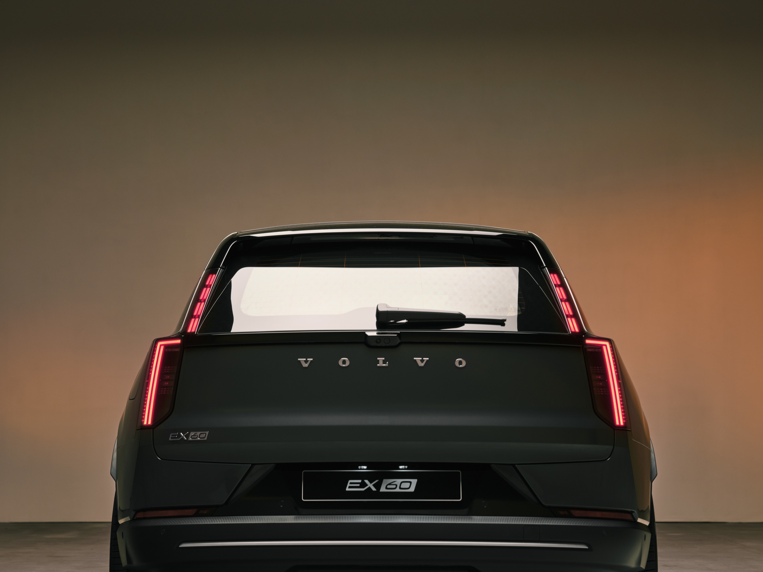 Volvo’s New 400-Mile SUV Has One Feature Tesla Owners Will Be Jealous Of