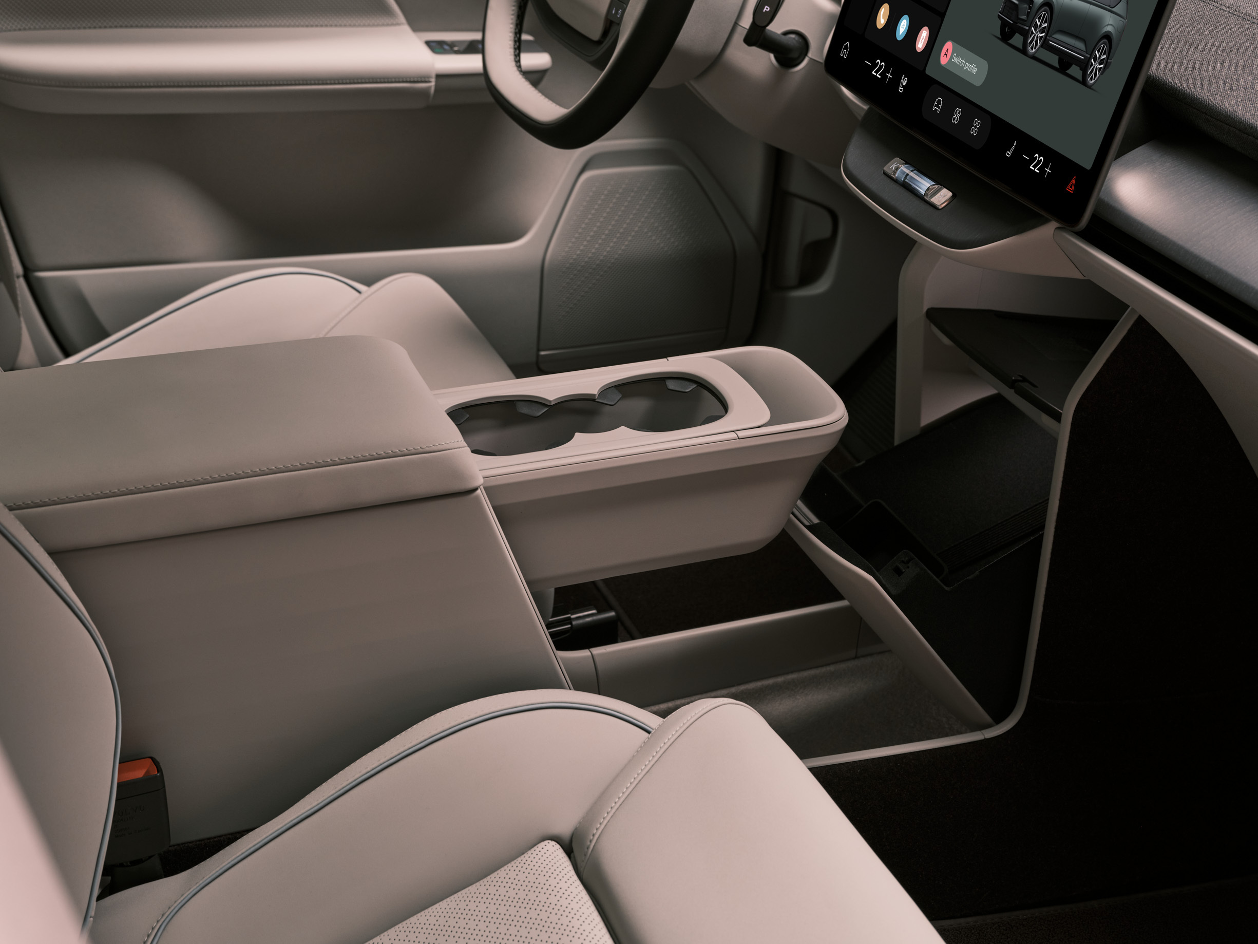 Volvo’s New 400-Mile SUV Has One Feature Tesla Owners Will Be Jealous Of