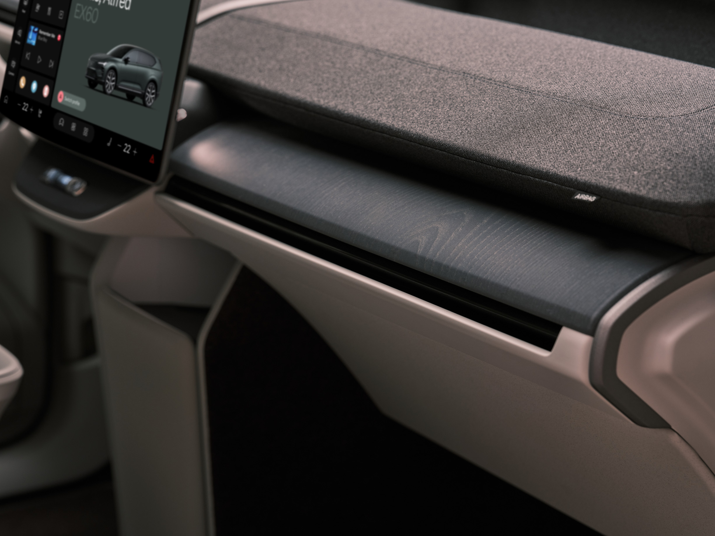Volvo’s New 400-Mile SUV Has One Feature Tesla Owners Will Be Jealous Of