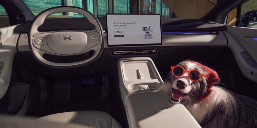  China Just Did What We All Secretly Wish Someone Would Do About Car Screens