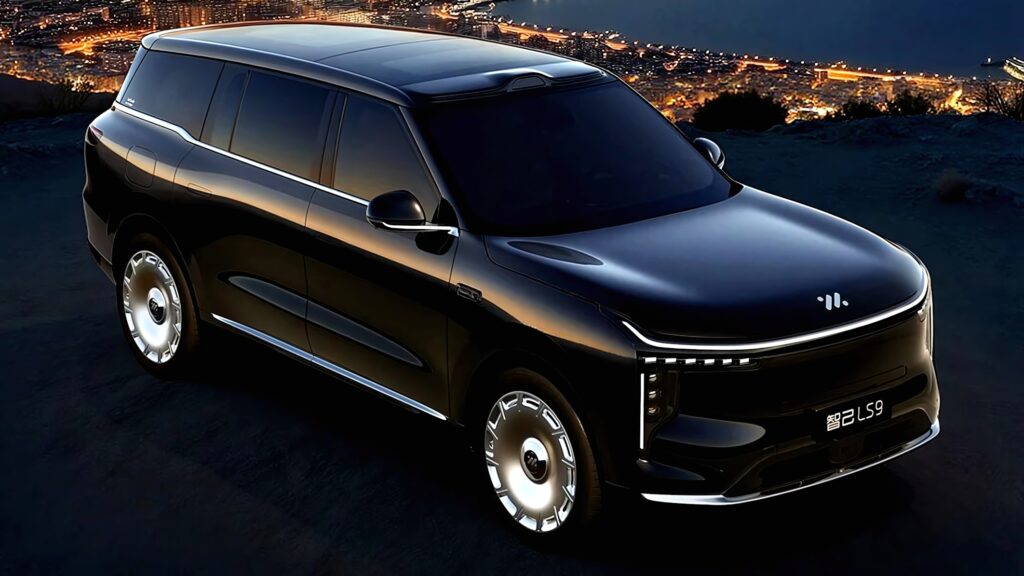  Alibaba Helped Build A SUV That Turns Like A Forklift And Has A Shower